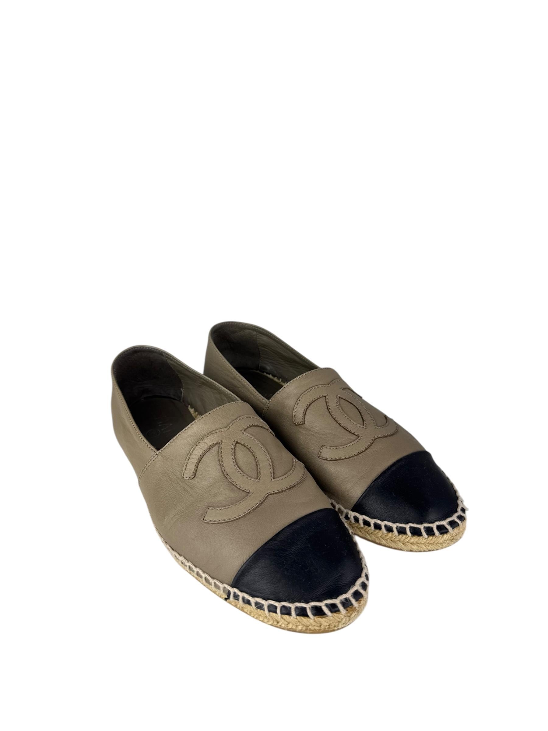 CHANEL MINK LEATHER CC LOGO ESPADRILLES 