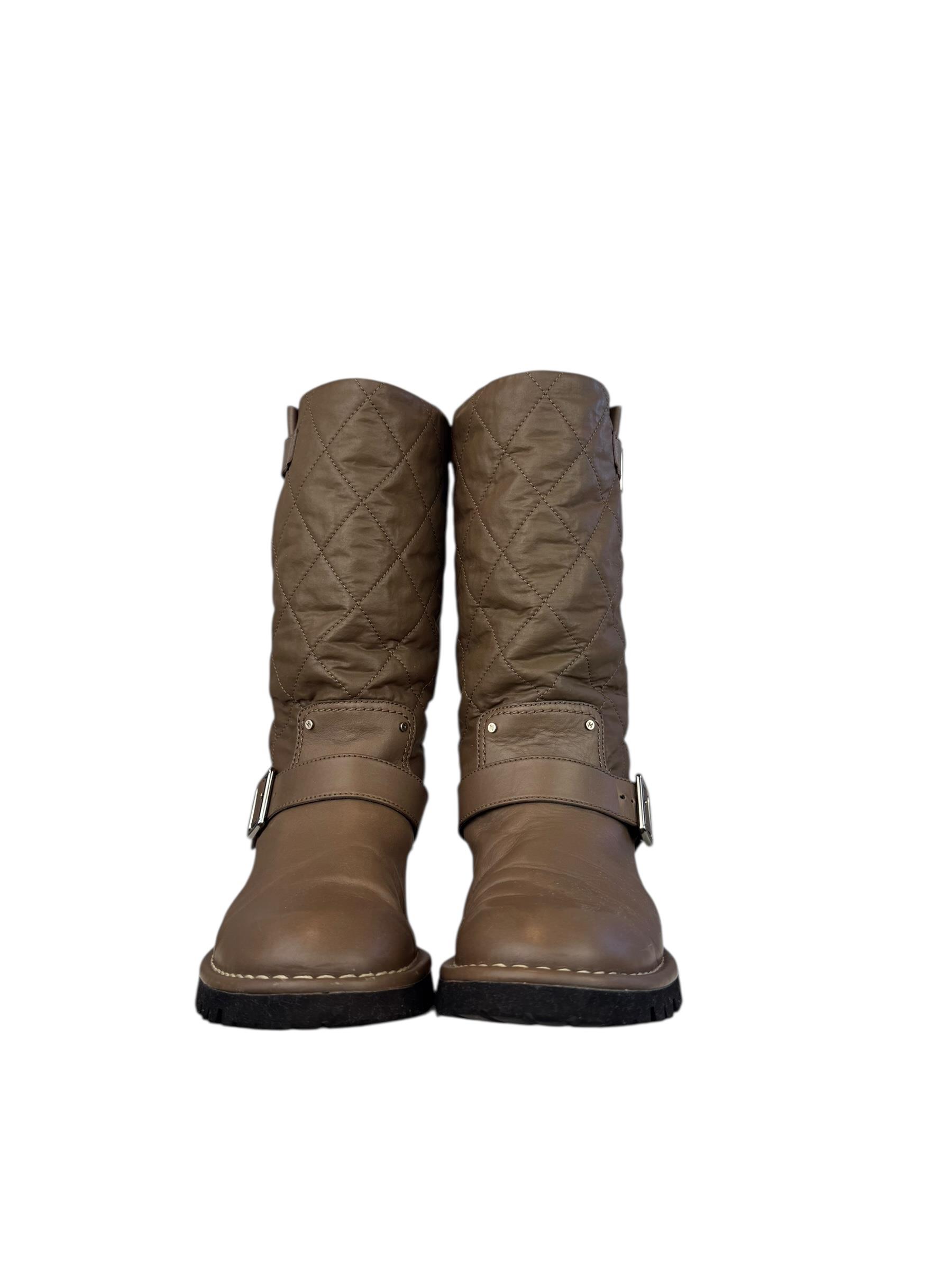 CHANEL MINK LEATHER RIDING BOOTS