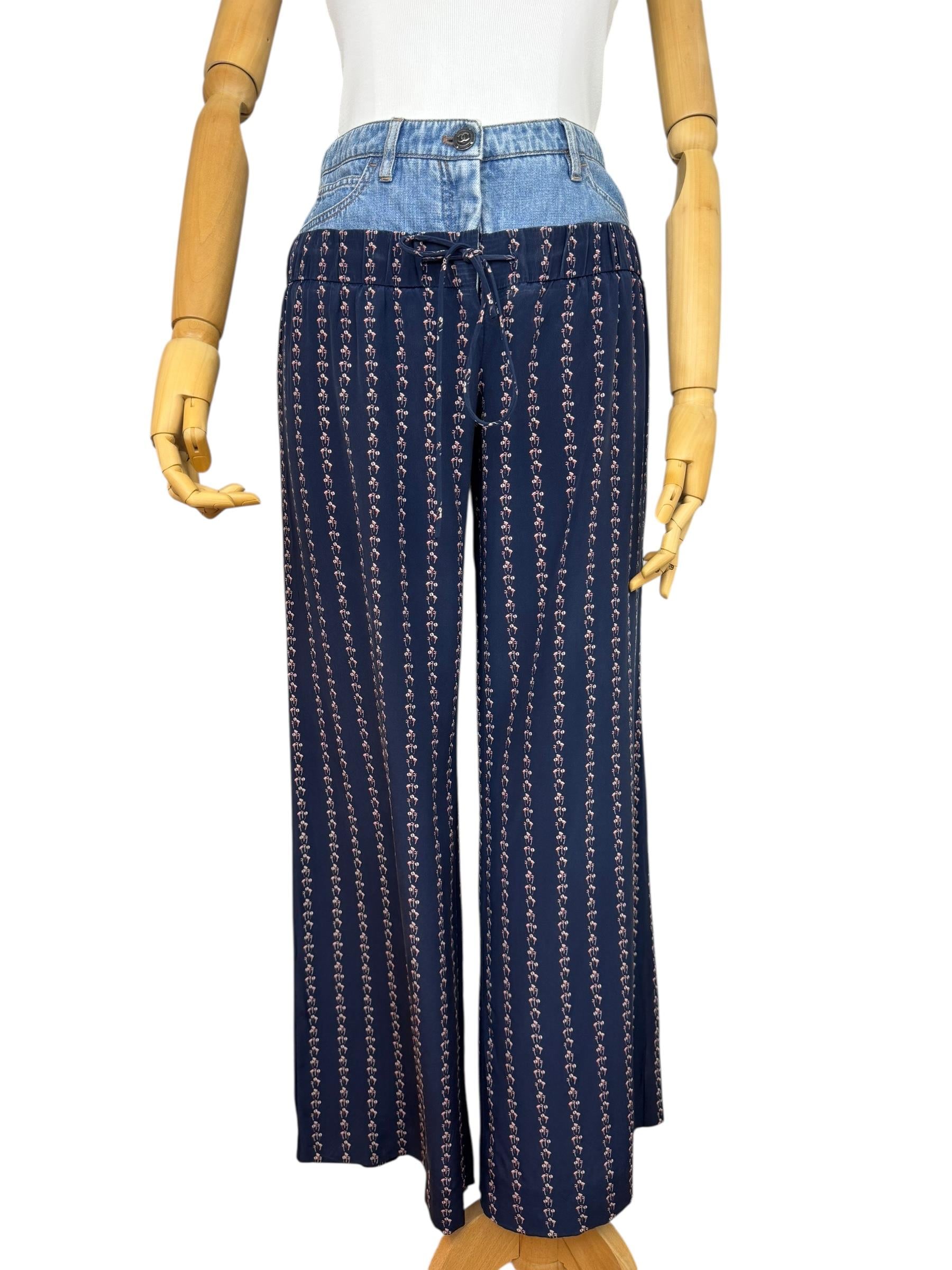 CHANEL NAVY BLUE PRINTED SILK DENIM WAISTBAND PANTS
