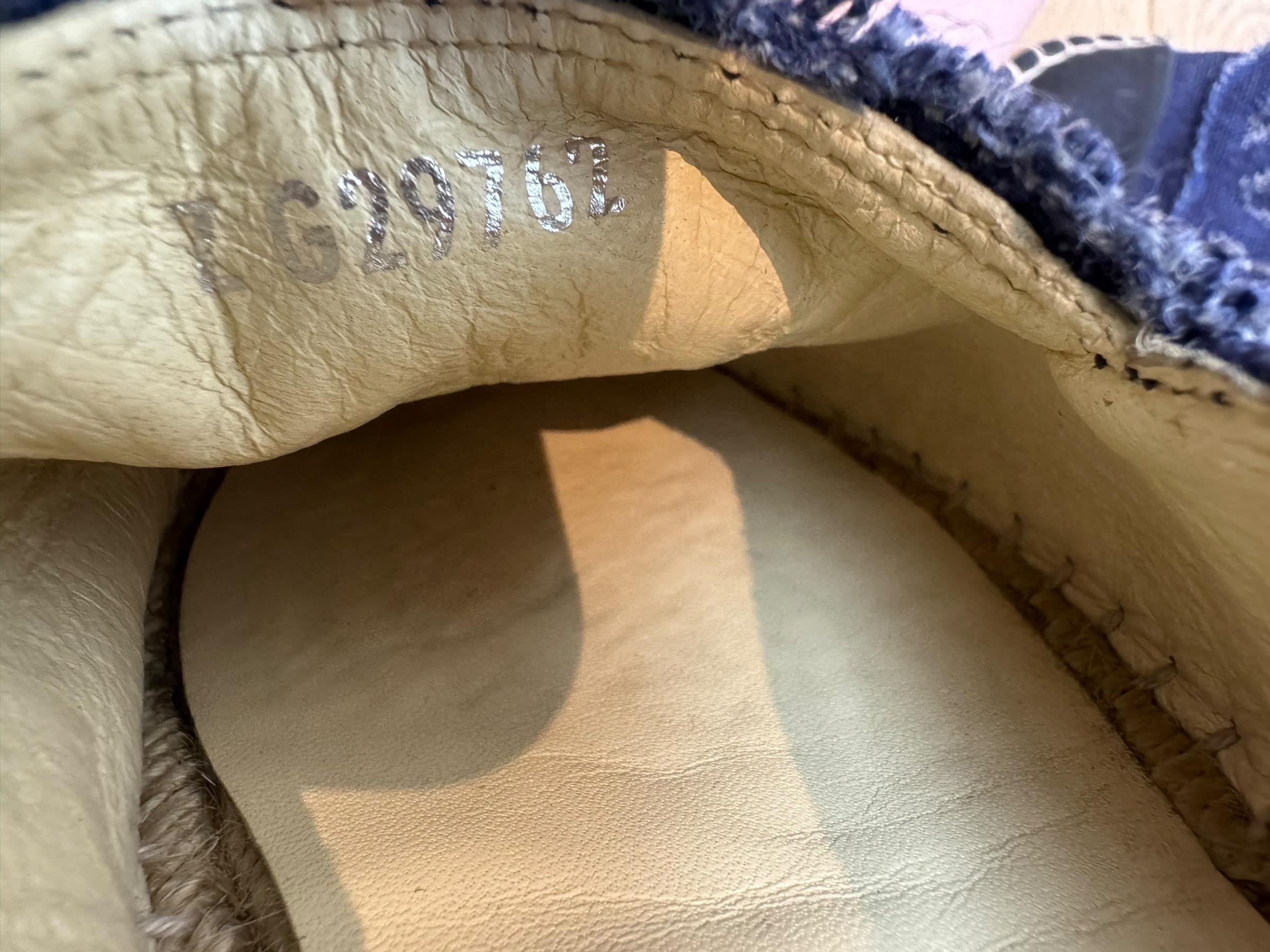 CHANEL NAVY CANVAS  ESPADRILLES 