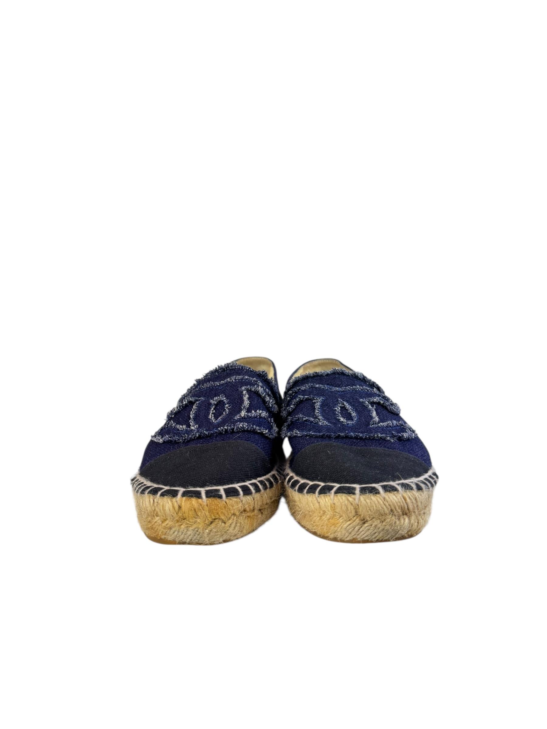 CHANEL NAVY CANVAS  ESPADRILLES 
