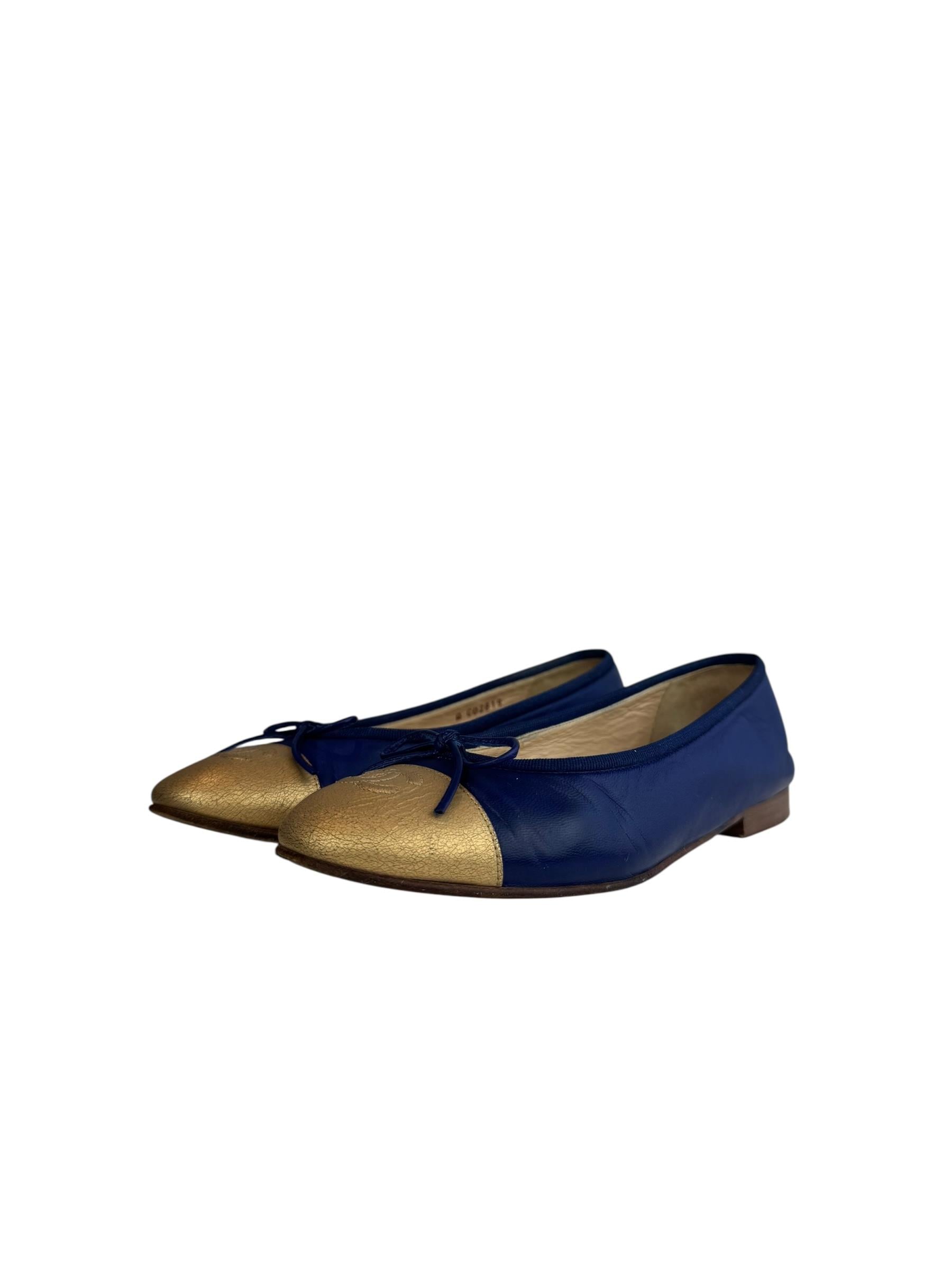 CHANEL NAVY GOLD BALLET FLATS
