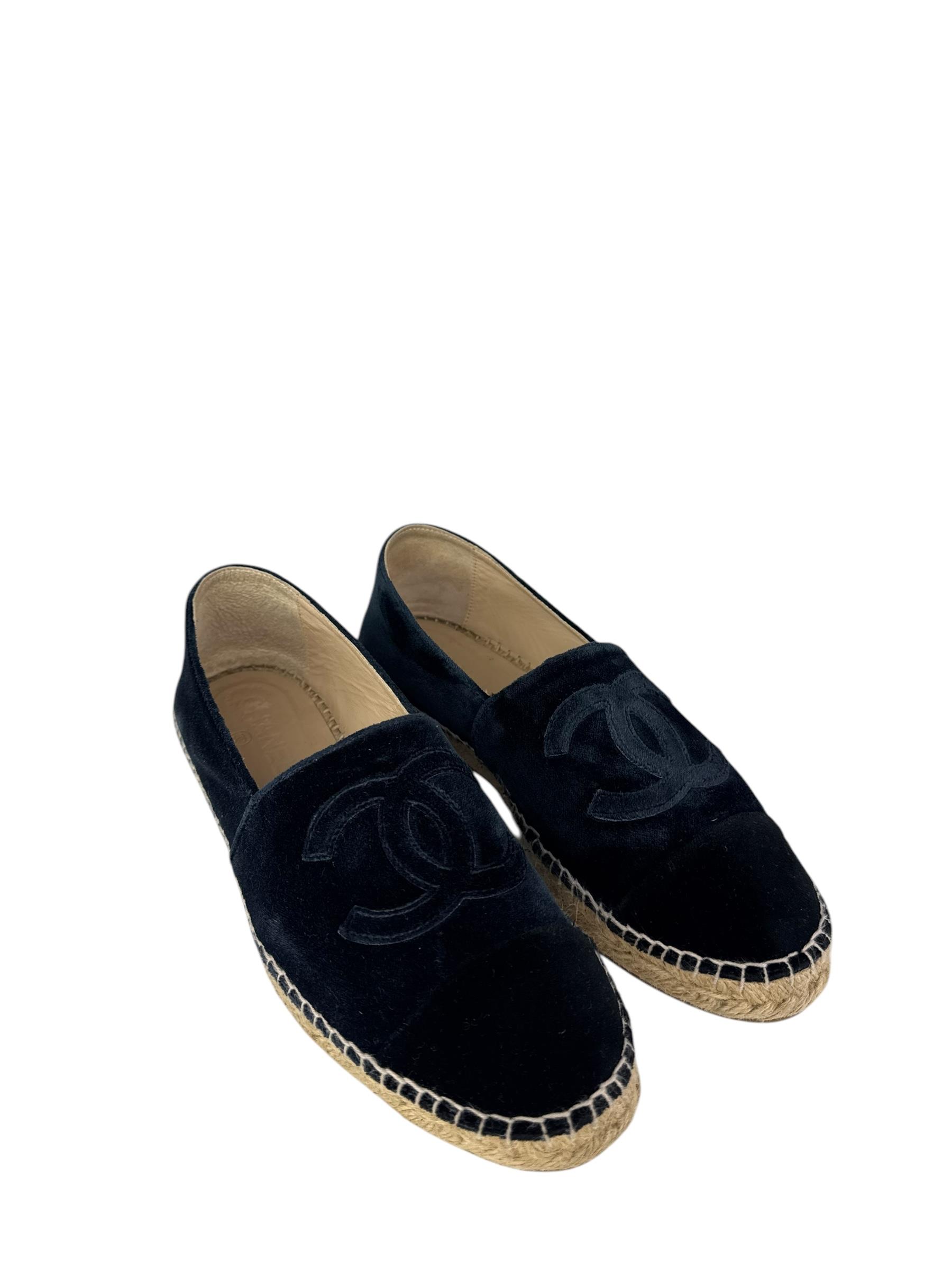 CHANEL NAVY VELVET ESPADRILLES