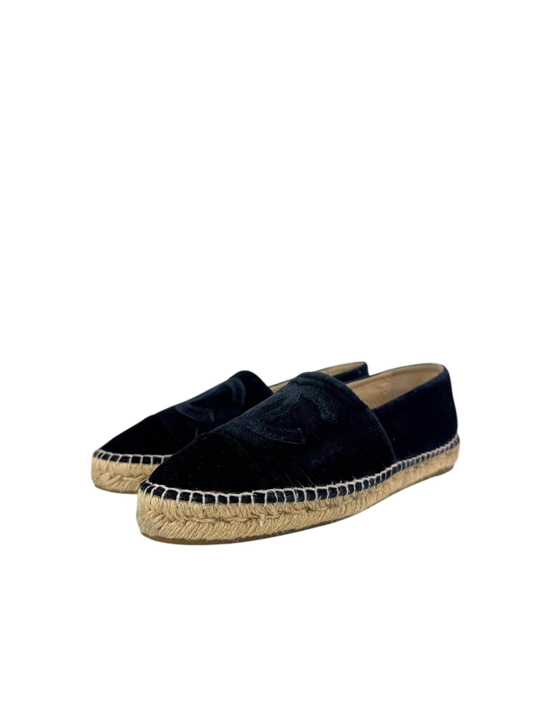 CHANEL NAVY VELVET ESPADRILLES