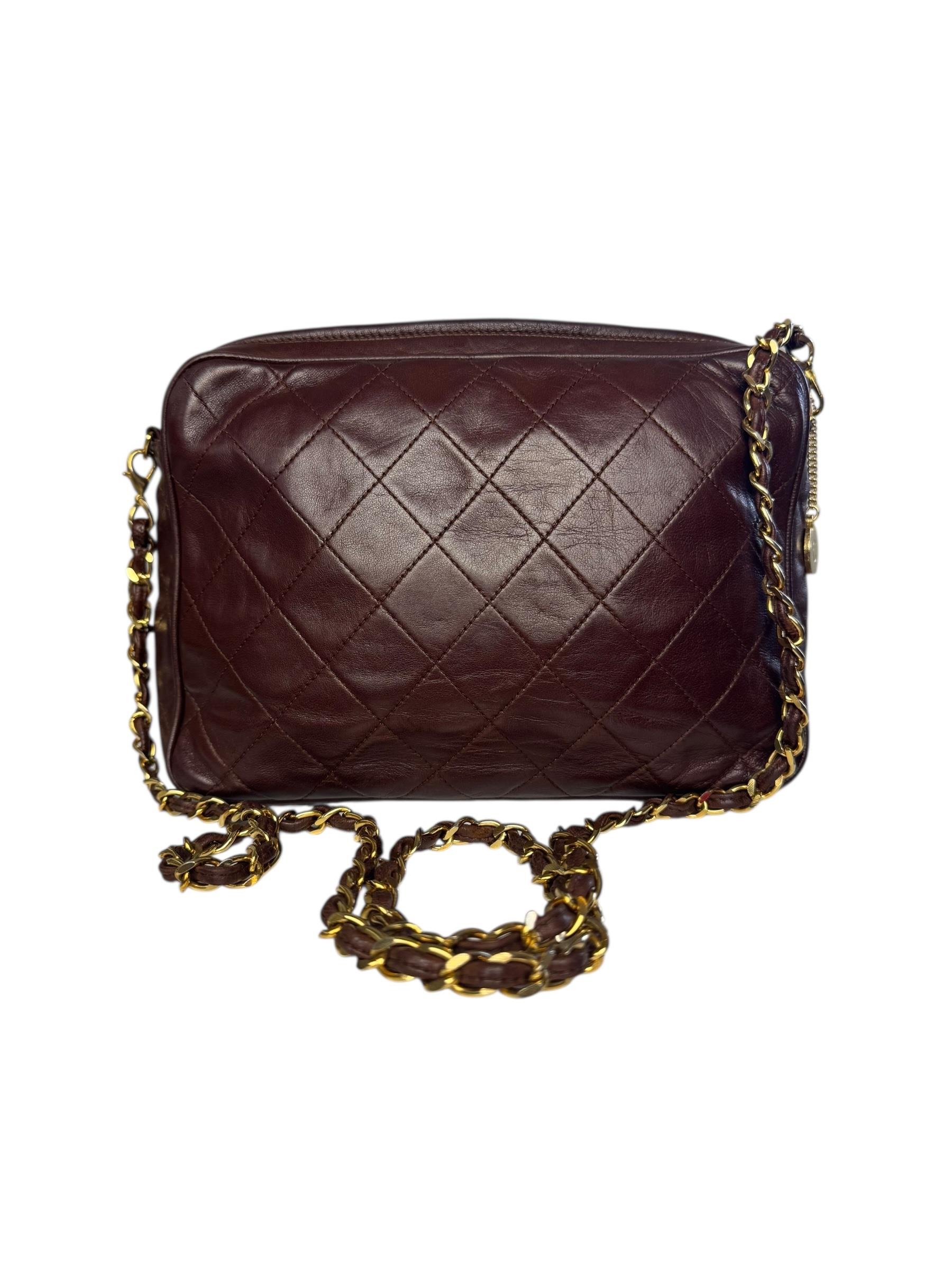 CHANEL QUITELTED VINTAGE CAMERA BAG