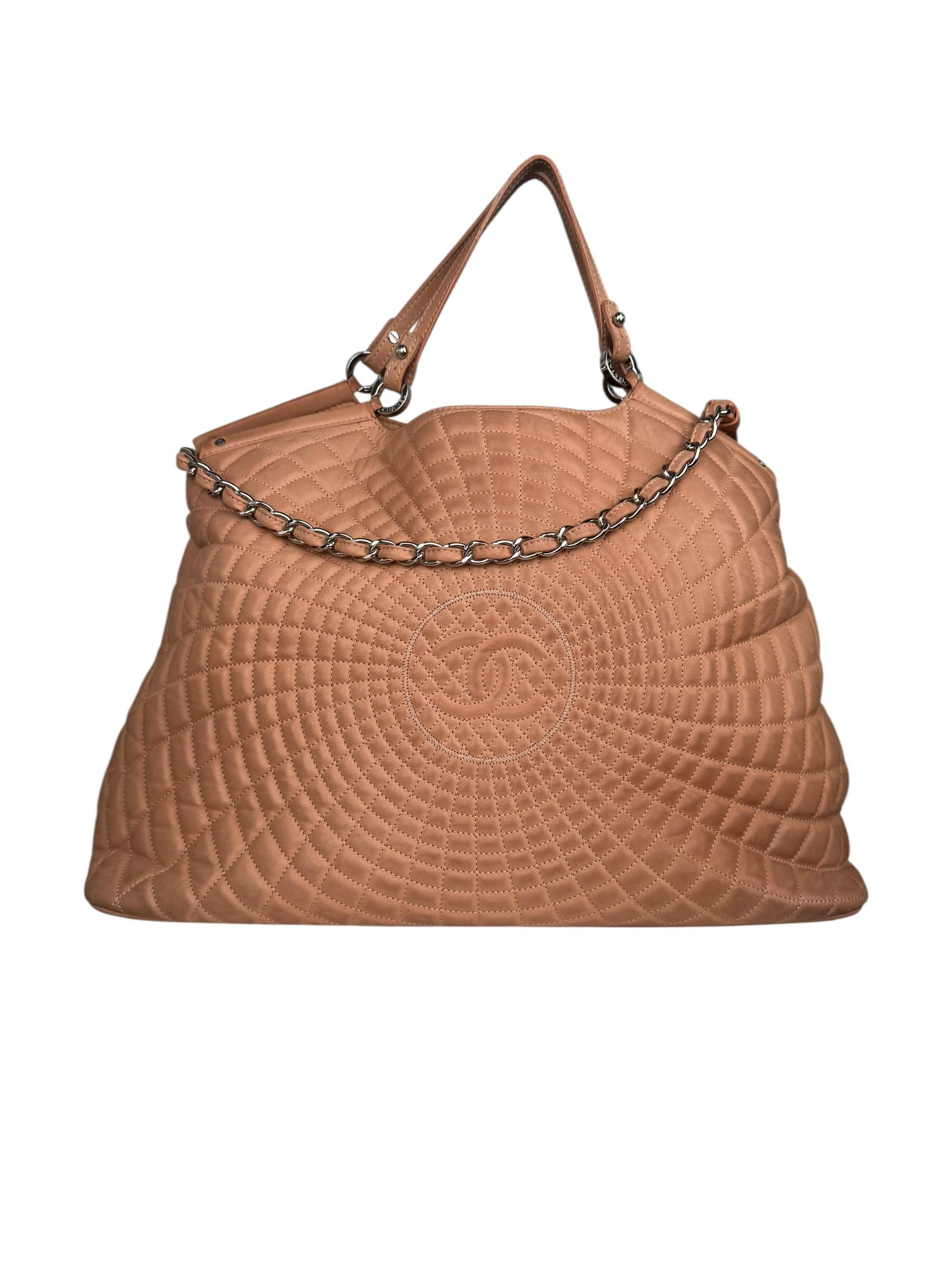 CHANEL SEA HIT LARGE TOTE