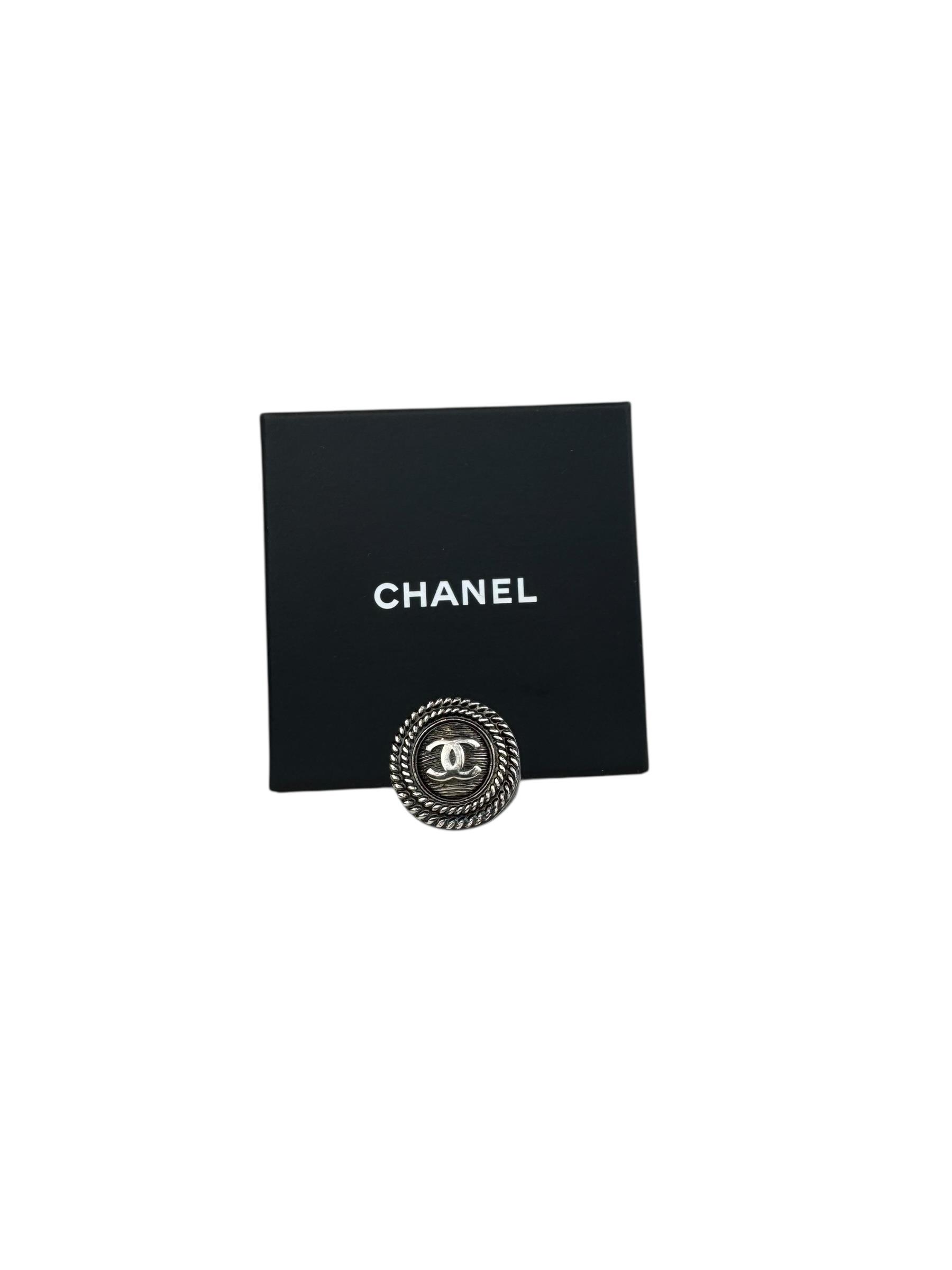 CHANEL SILVER CC RING