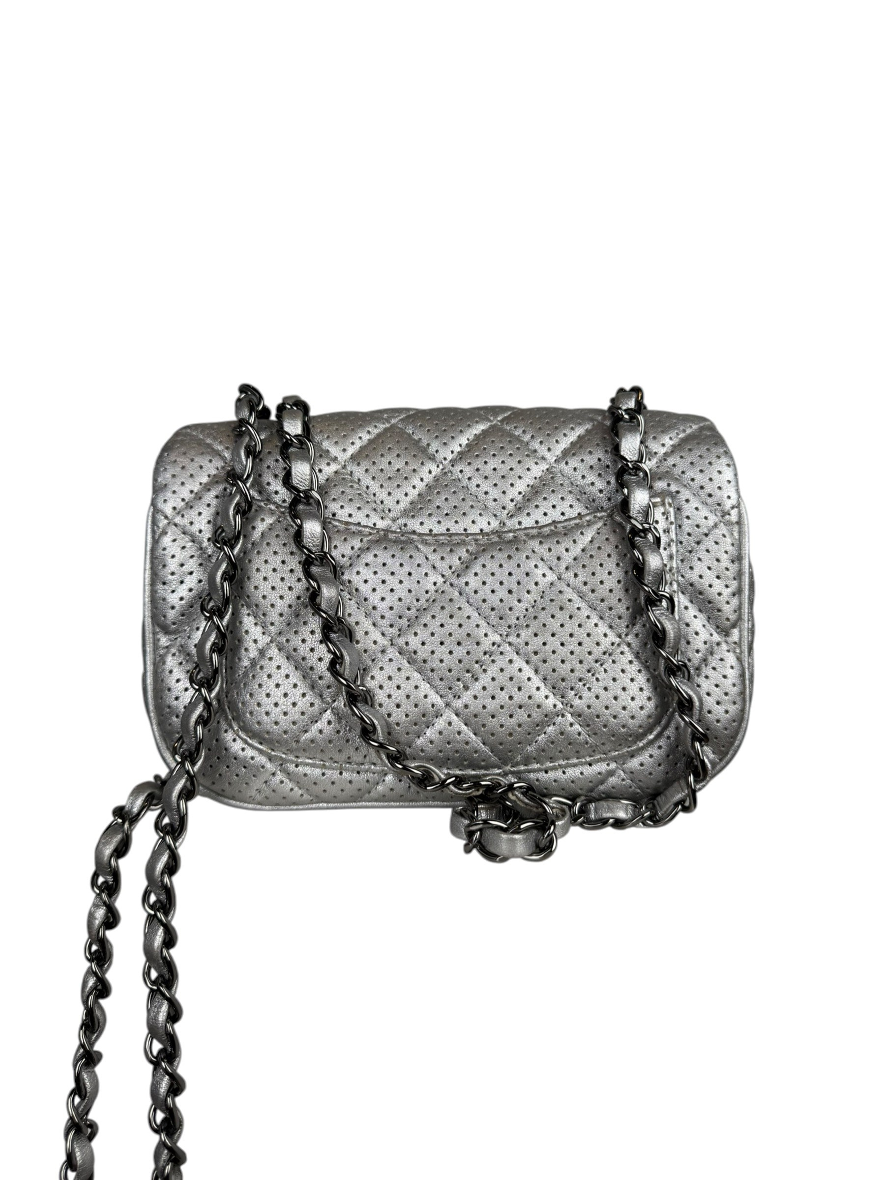 CHANEL SILVER QUILTED SINGLE FLAP BAG