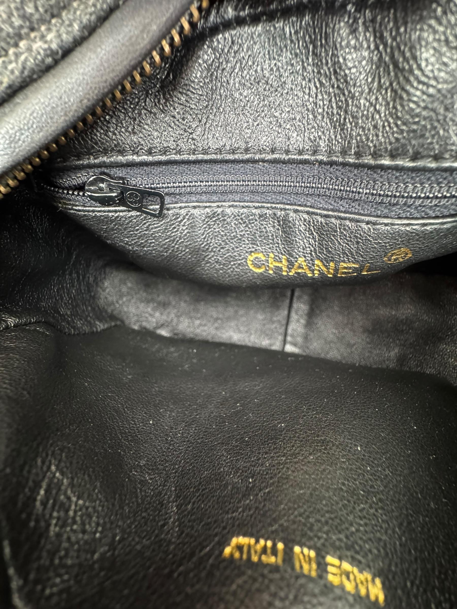 CHANEL VINTAGE WOOL  CAMERA BAG