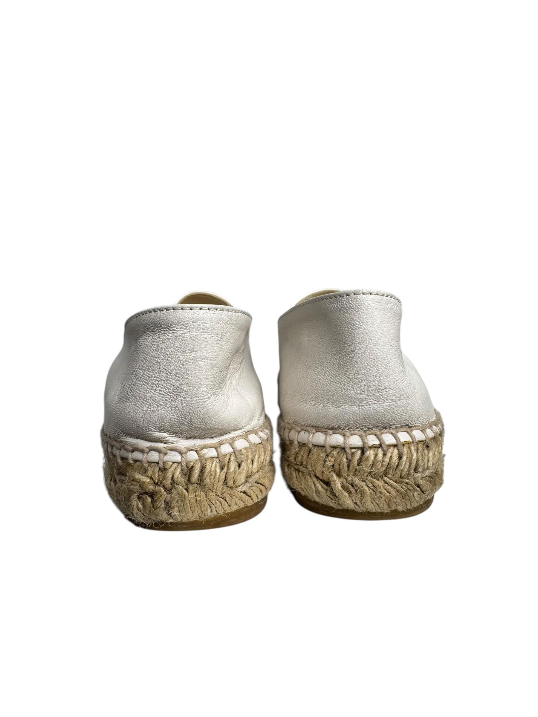 CHANEL WHITE LEATHER ESPADRILLES