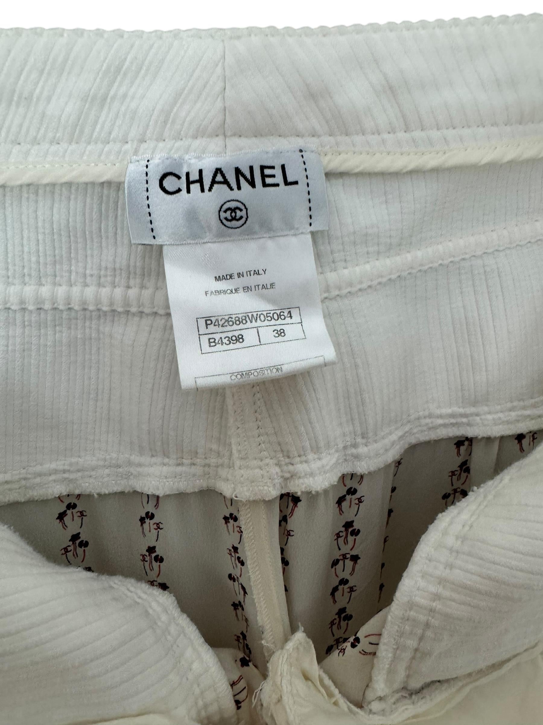 CHANEL WHITE PRINTED SILK DENIM WAISTBAND PANTS