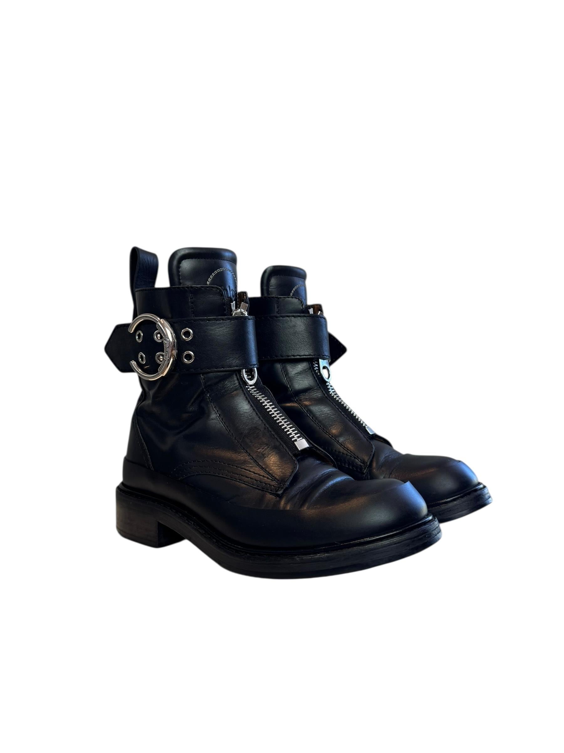 CHLOE BLACK LEATHER BOOTS