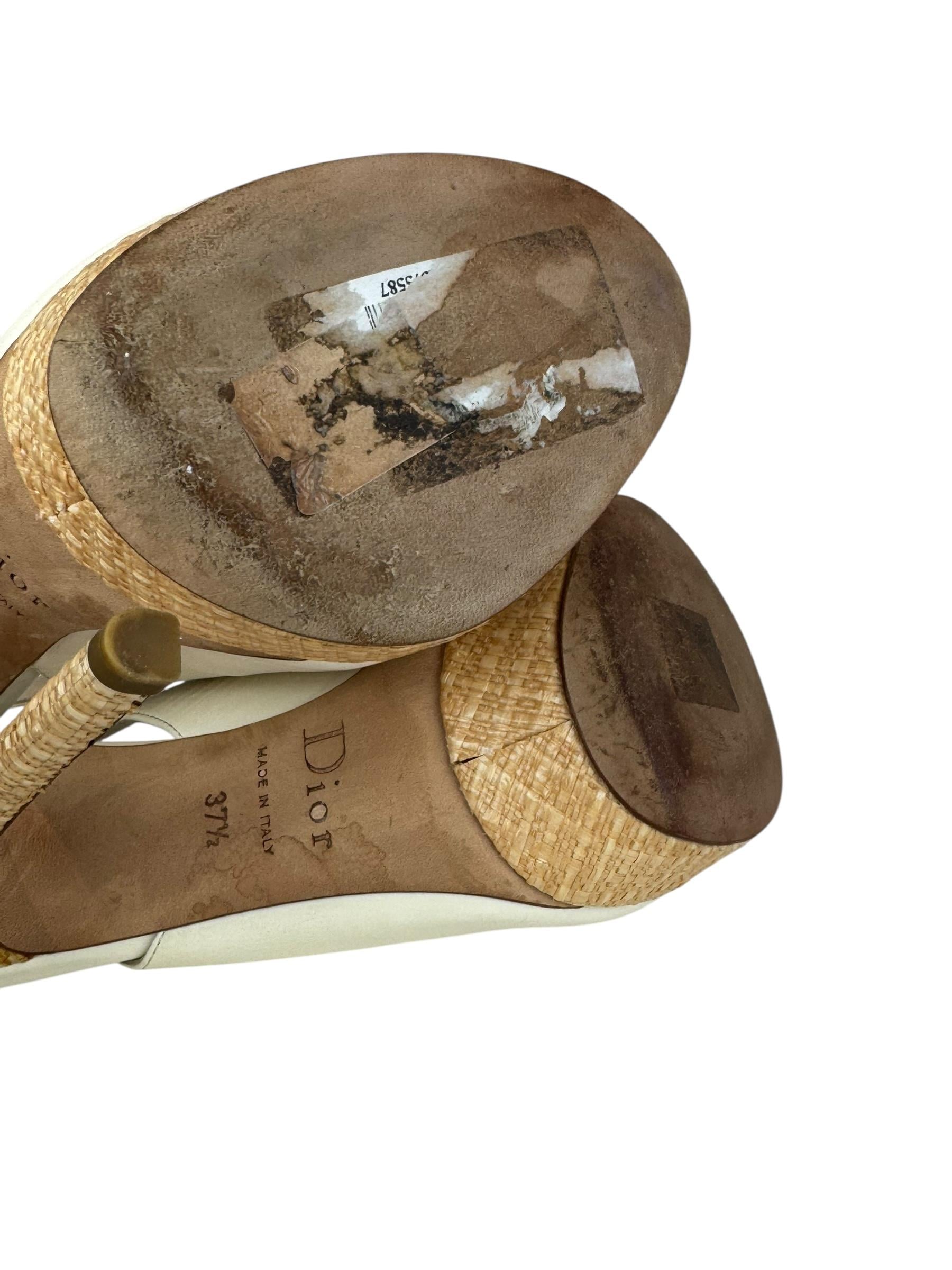 CHRISTIAN DIOR D CHARM HEELS