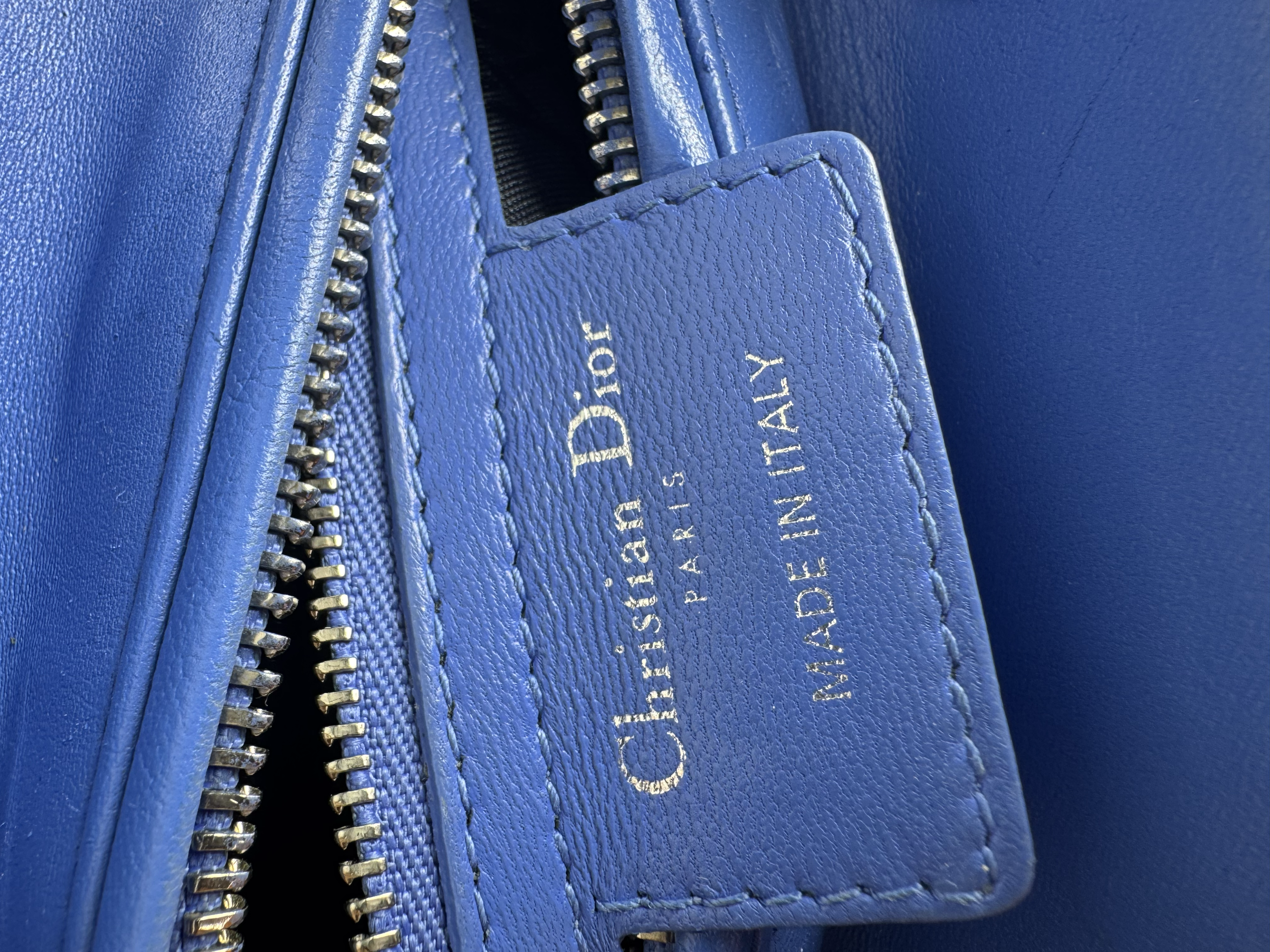 CHRISTIAN DIOR MEDIUM LADY DIOR