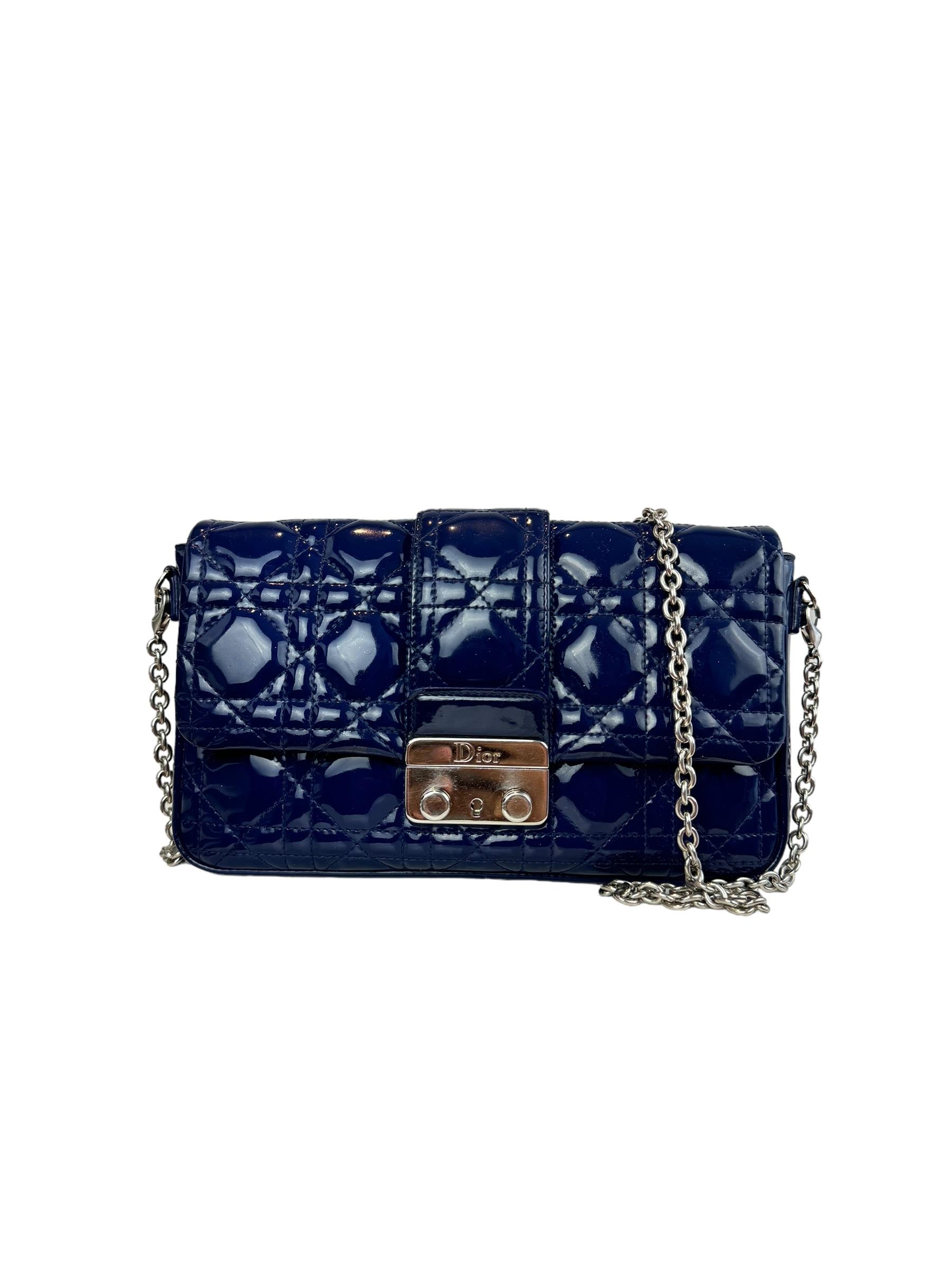 CHRISTIAN DIOR PATENT LEATHER CANNAGE ASKILI OMUZ ÇANTASI