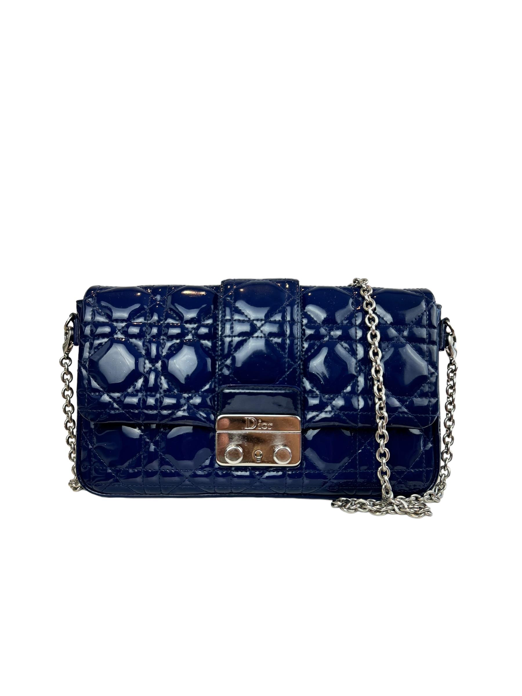 CHRISTIAN DIOR PATENT LEATHER CANNAGE ASKILI OMUZ ÇANTASI