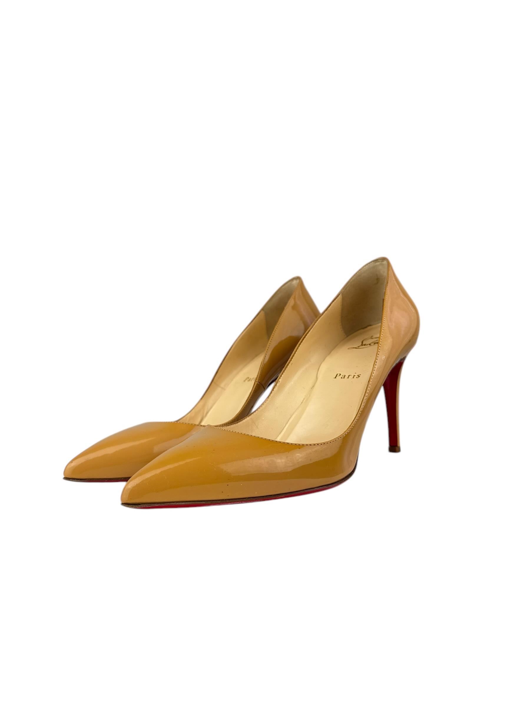 CHRISTIAN LOUBOUTIN BEIGE HEELS