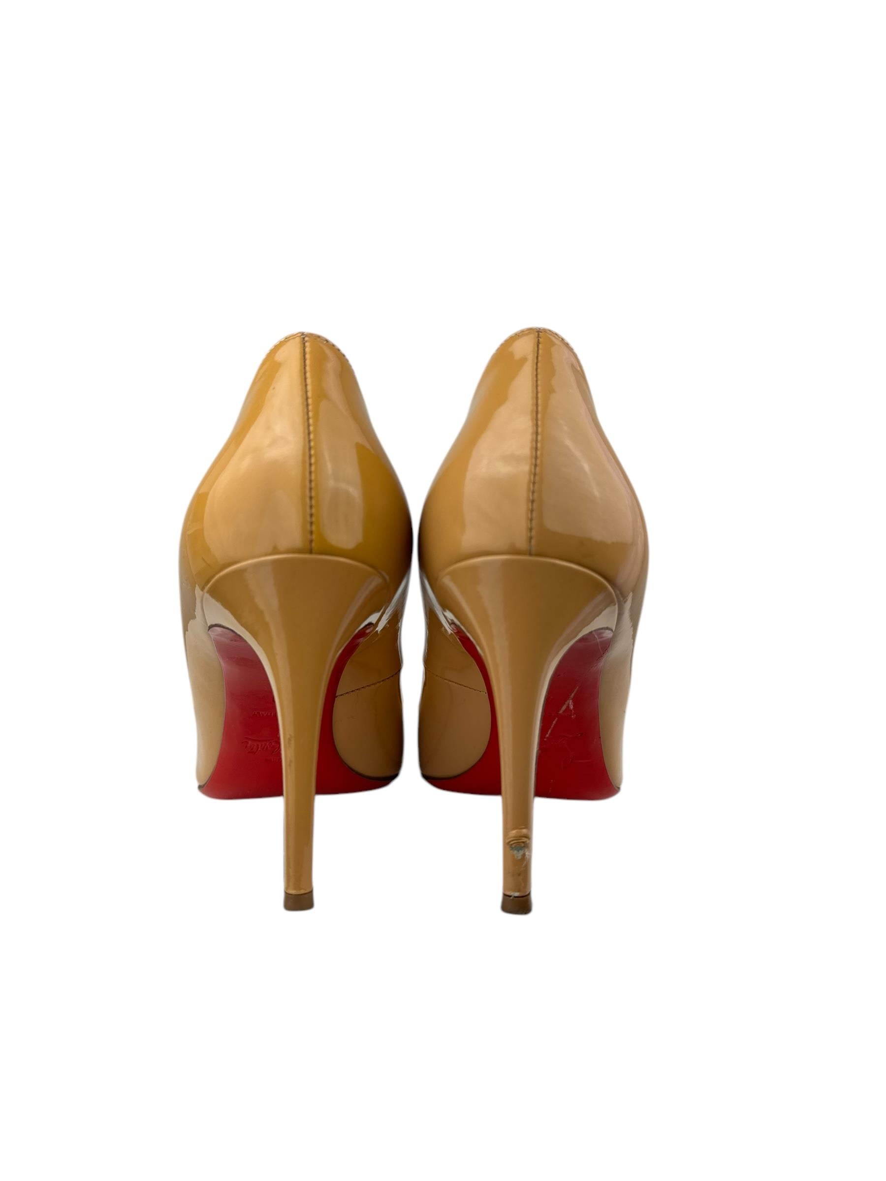 CHRISTIAN LOUBOUTIN BEIGE HEELS