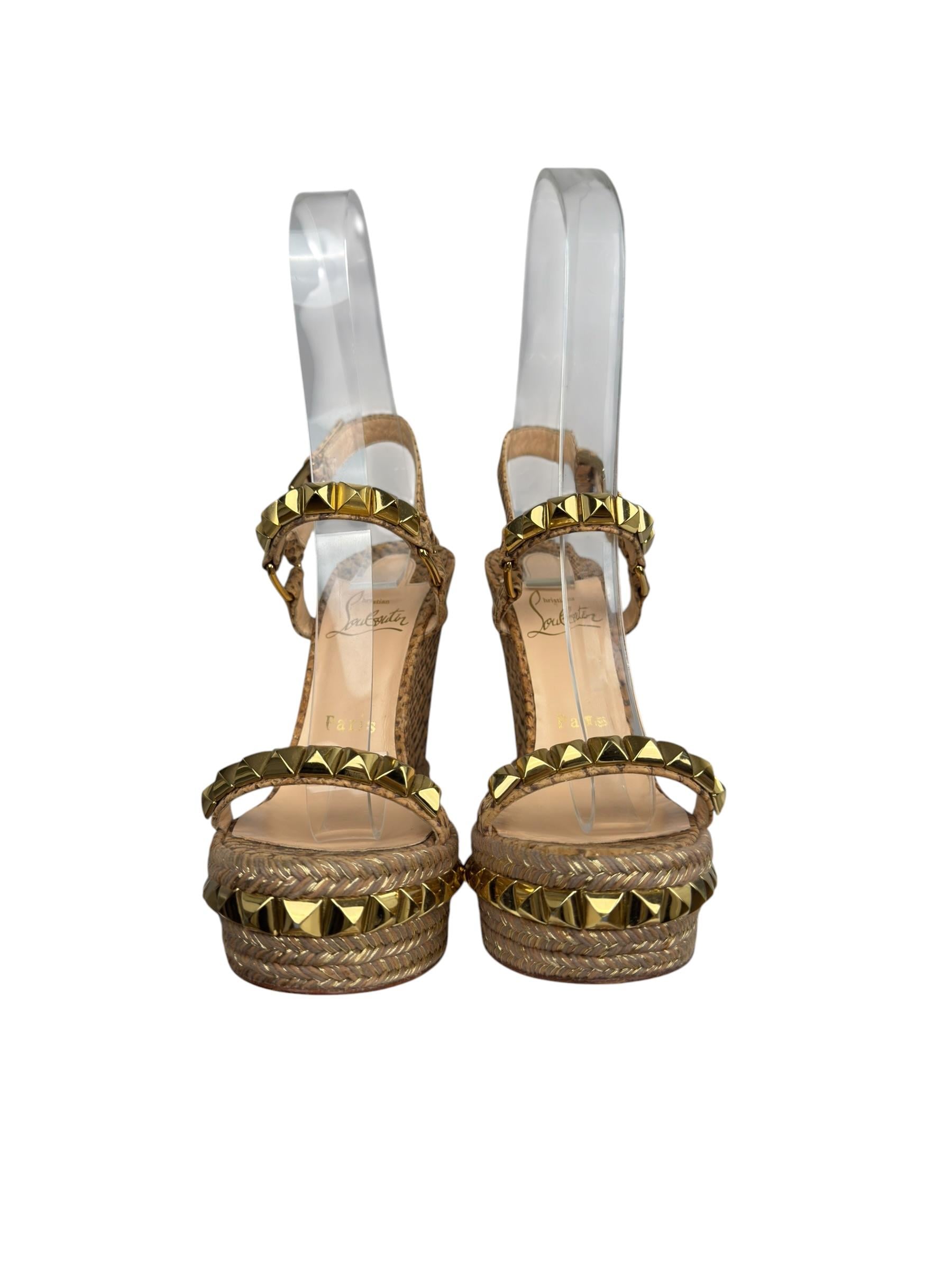 CHRISTIAN LOUBOUTIN BEIGE PYRACLOU SANDALS