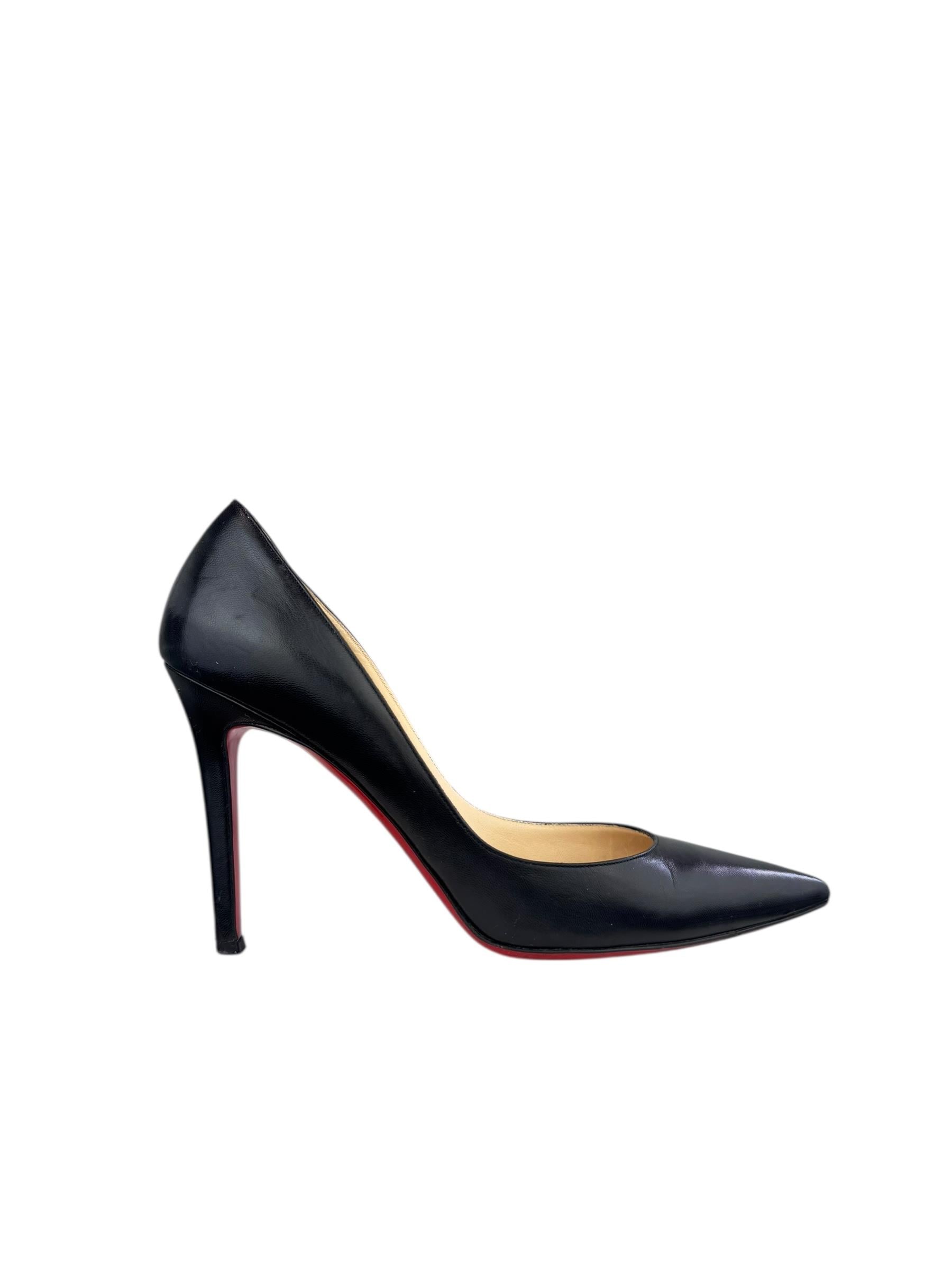 CHRISTIAN LOUBOUTIN BLACK LEATHER PUMPS