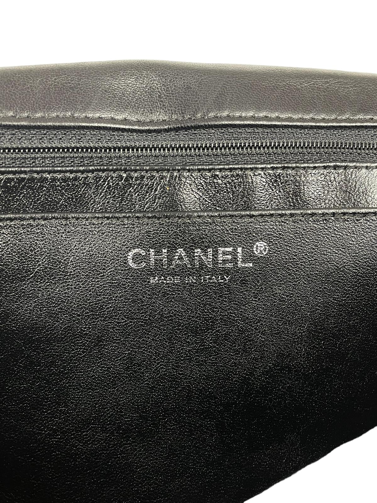 CLASSIC PATENT LEATHER BAG