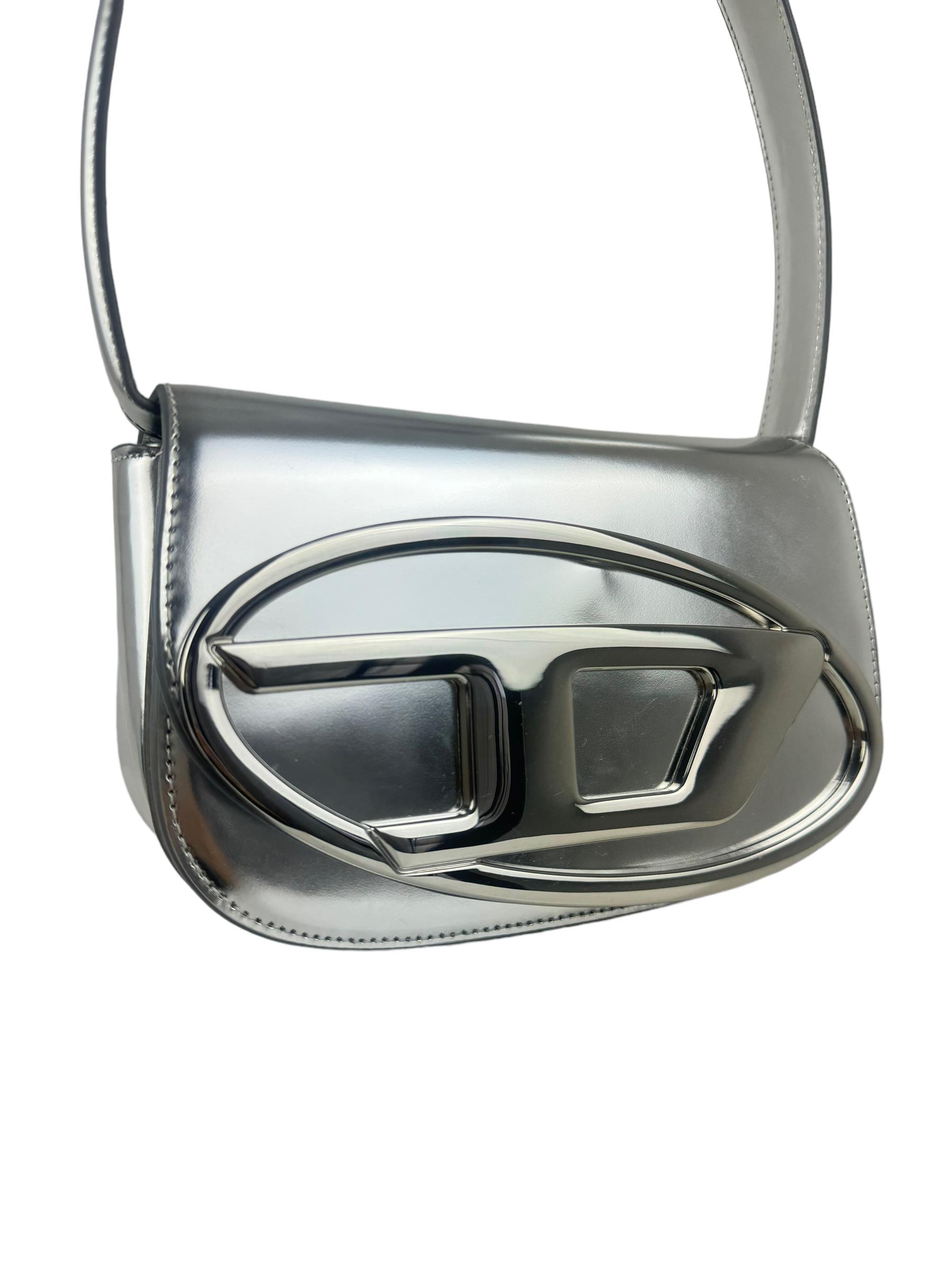 DIESEL METALLIC D LOGO SHOULDER BAG