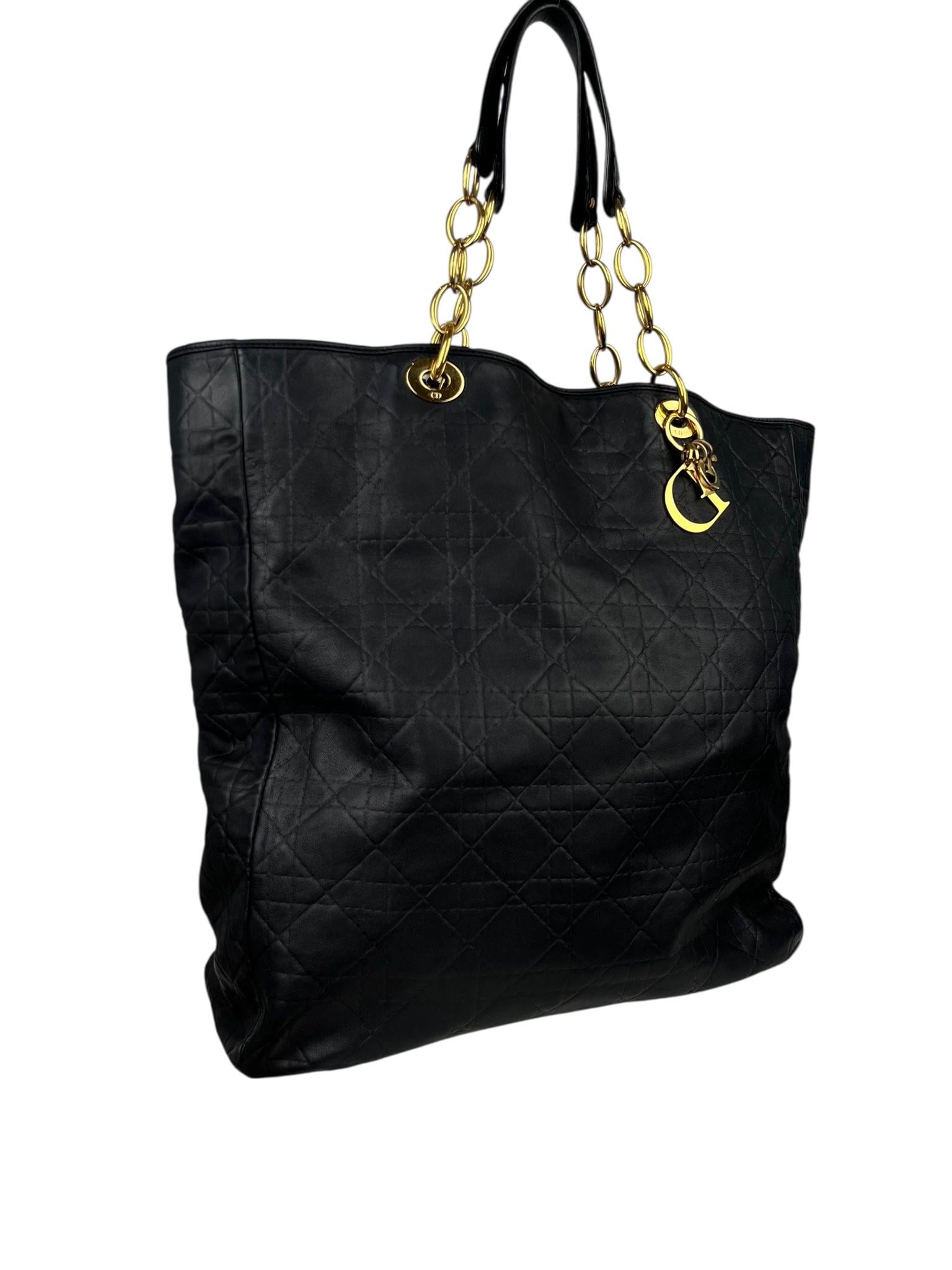 DIOR LADY DIOR CANNAGE SHOPPING BAG