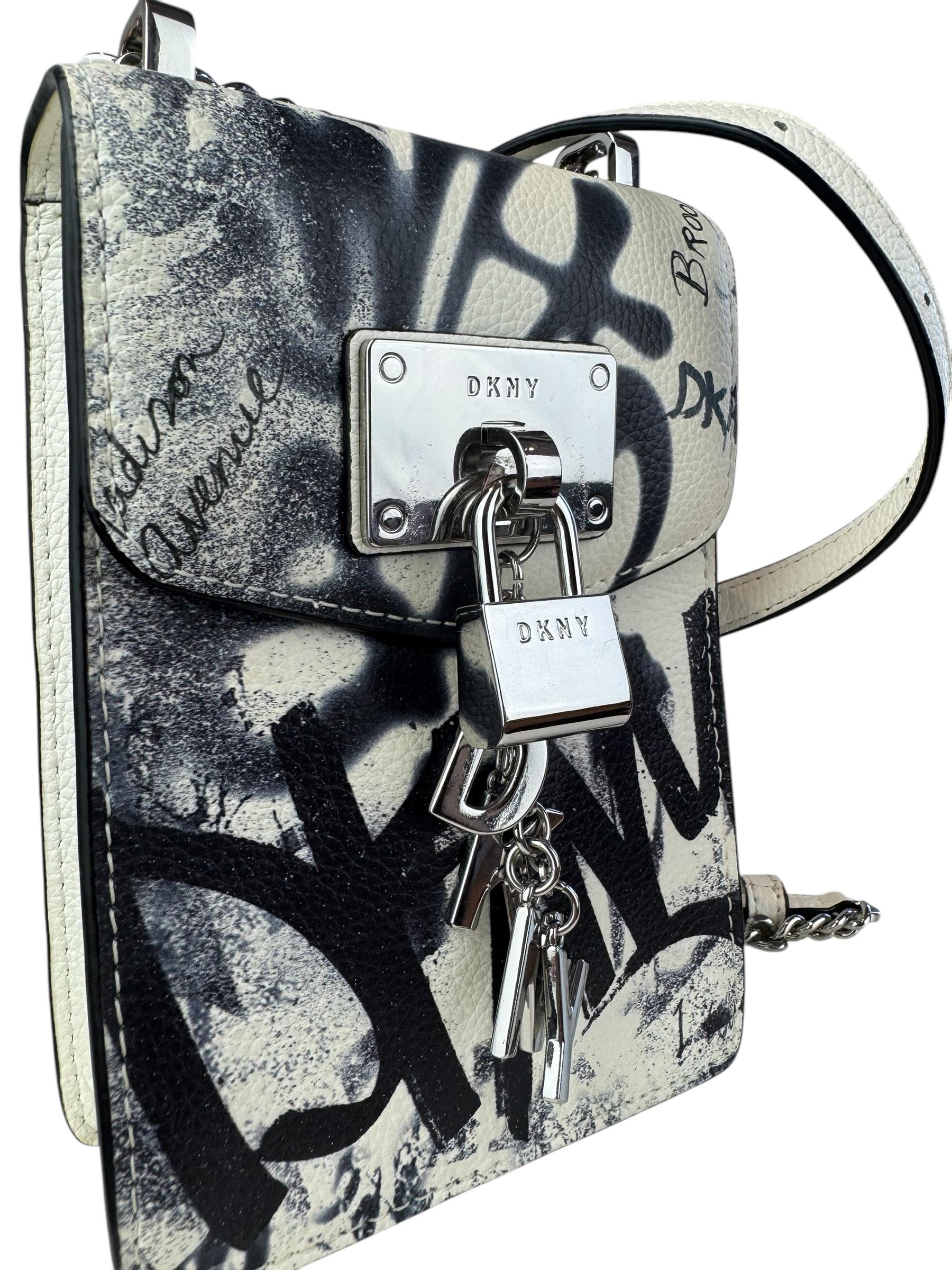 DKNY LEATHER CROSSBODY BAG