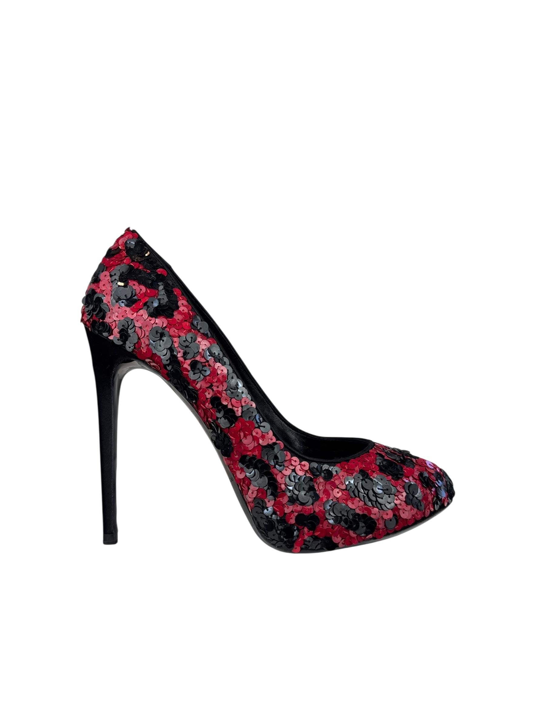 DOLCE GABBANA SEQUIN HIGH HEELS