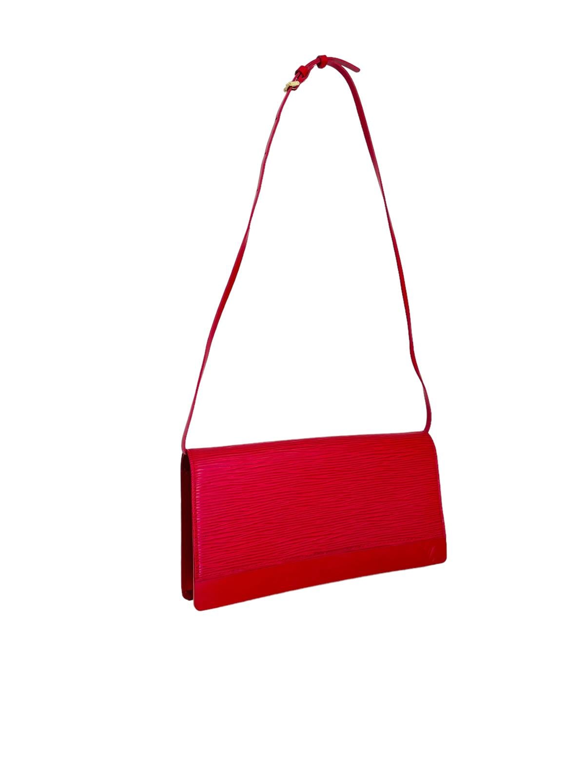 EPI LEATHER SHOULDER BAG