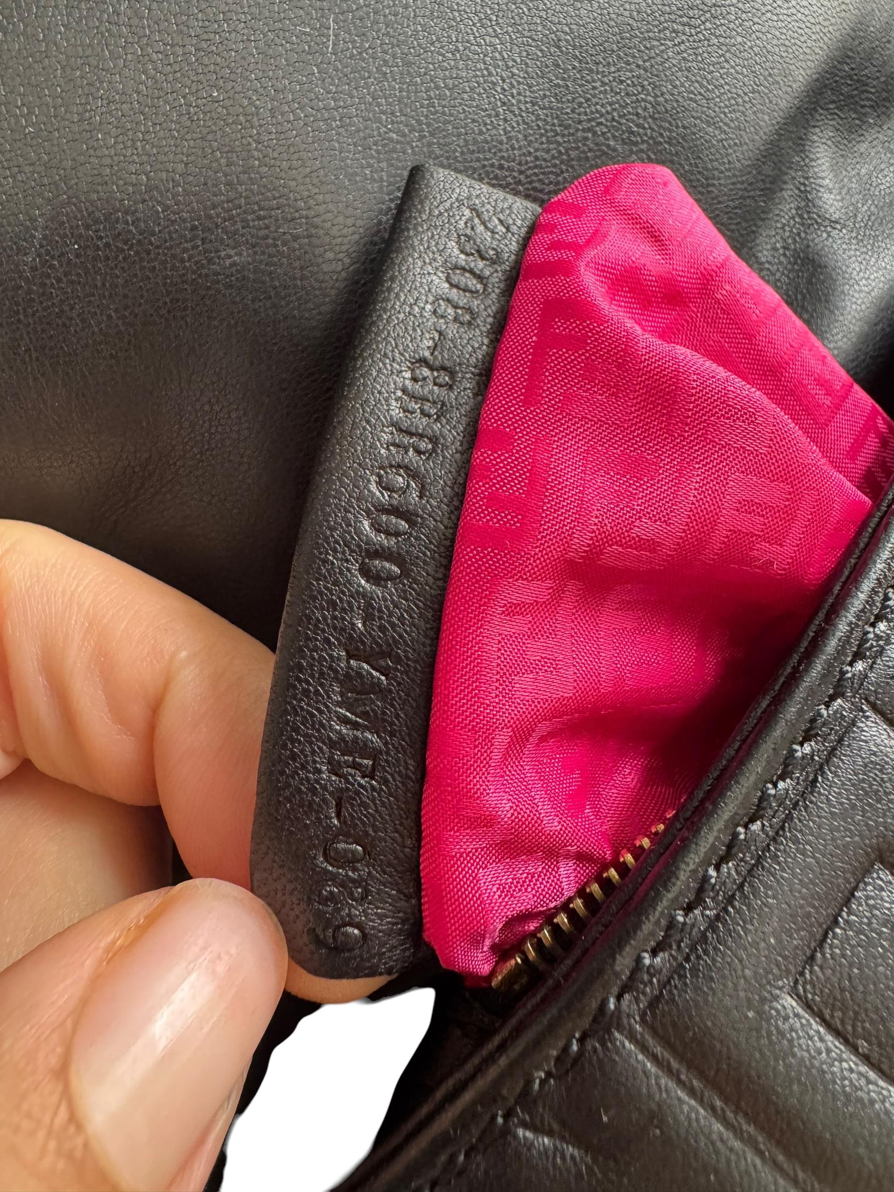 FENDI BLACK LEATHER BAGUETTE