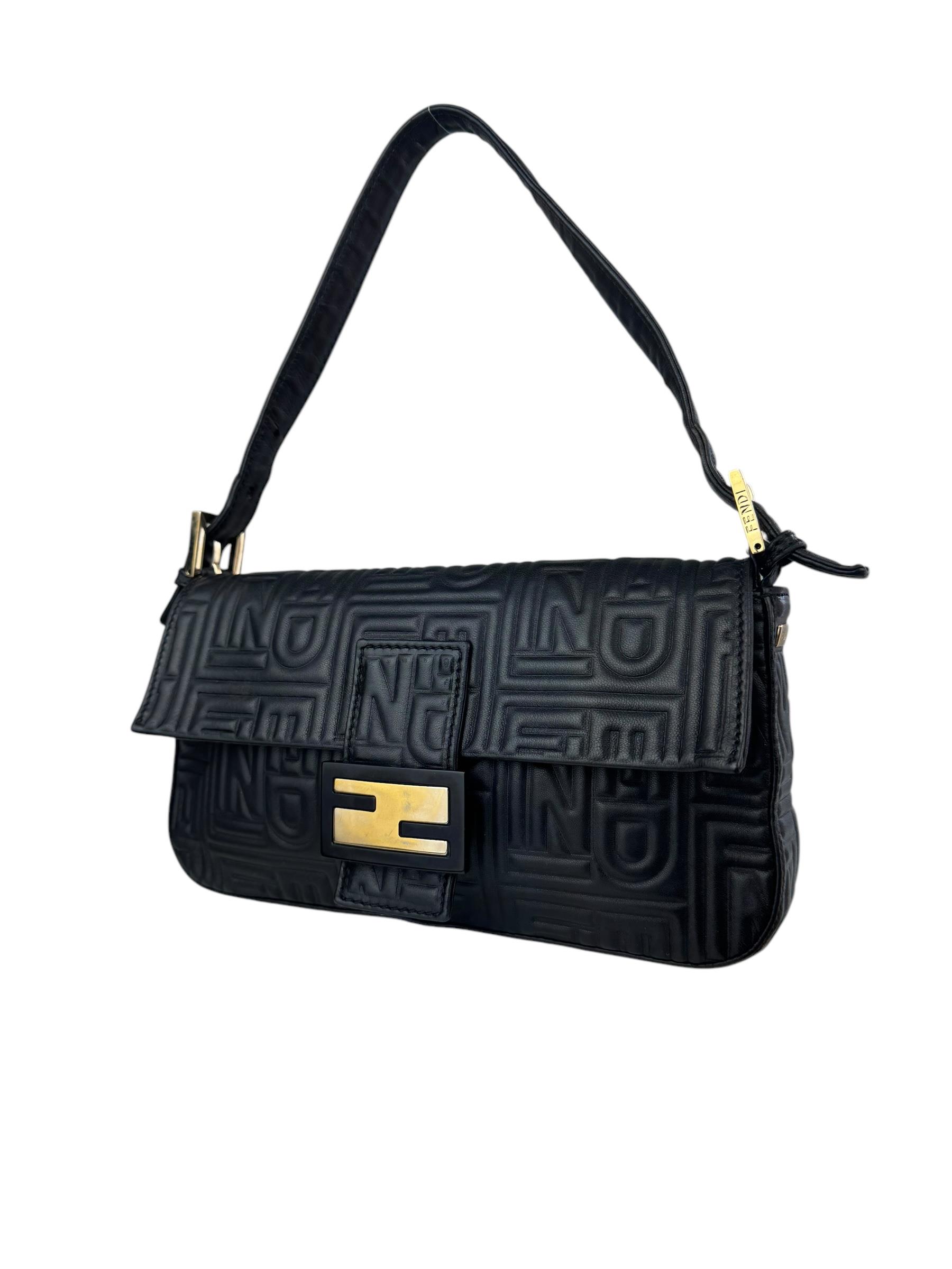 FENDI BLACK LEATHER BAGUETTE
