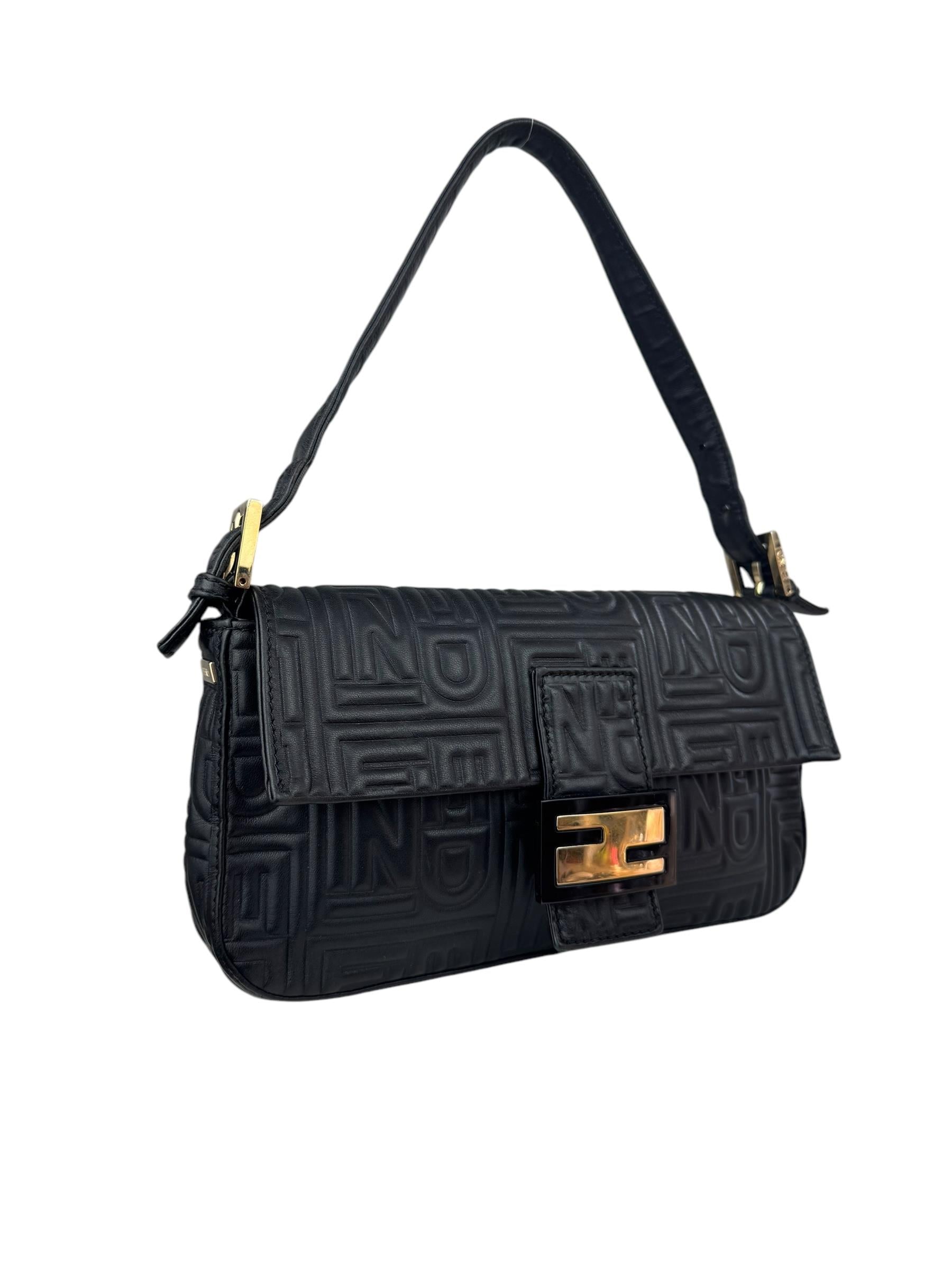 FENDI BLACK LEATHER BAGUETTE