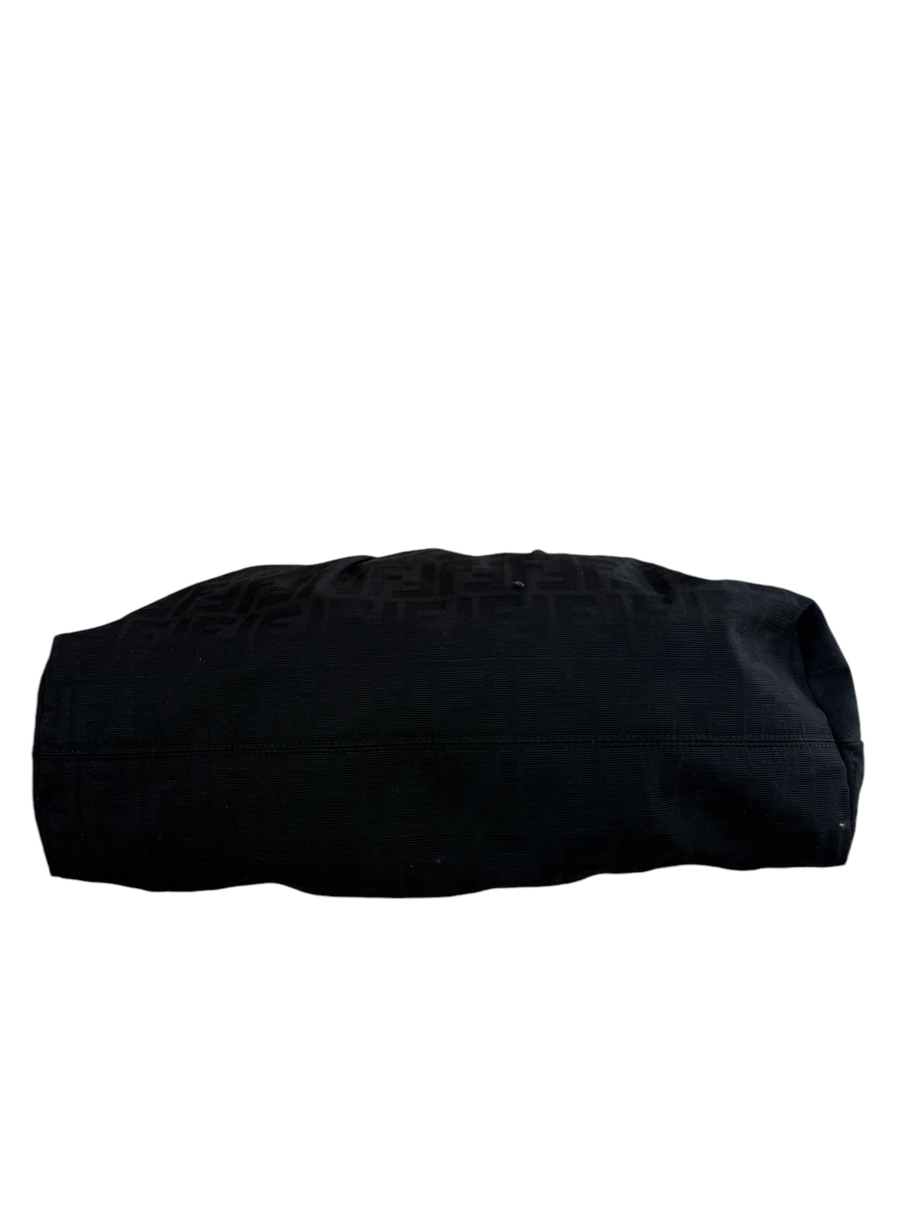 FENDI BLACK ZUCCA SHOULDER BAG