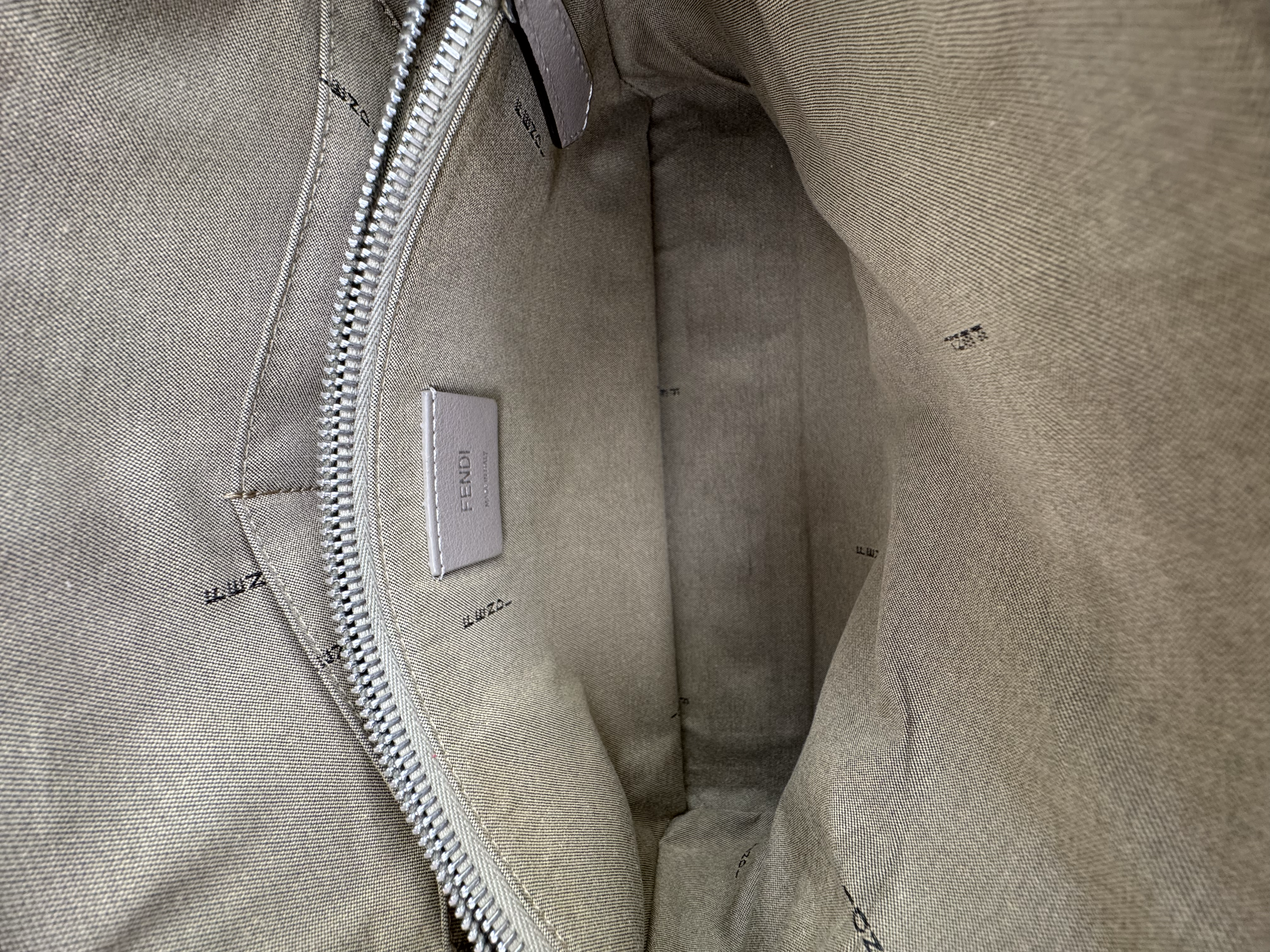 FENDI BY THE WAY MEDIUM SHOULDER BAG