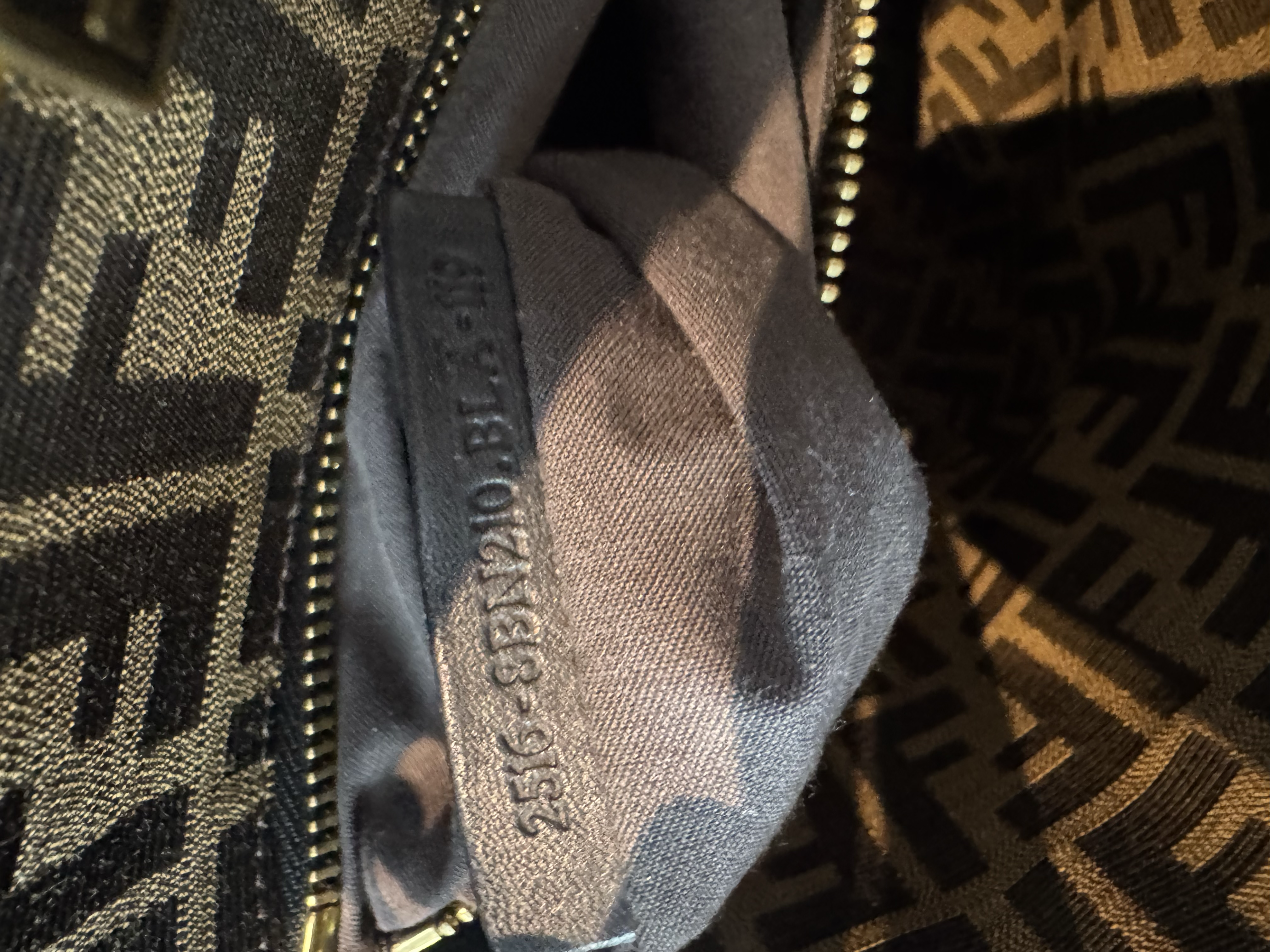 FENDI GRAY PEEKABOO SHOULDER BAG