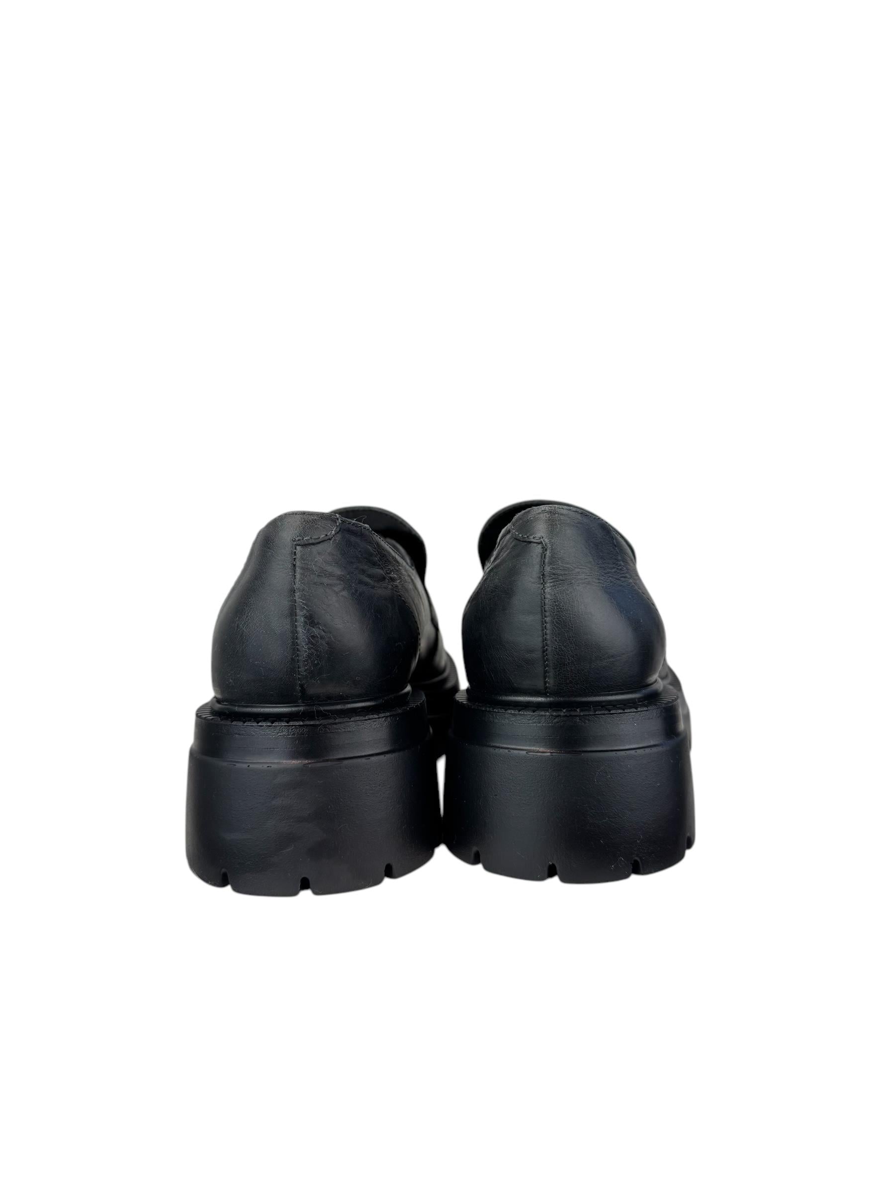 GEORGE HOGG LEATHER LOAFER