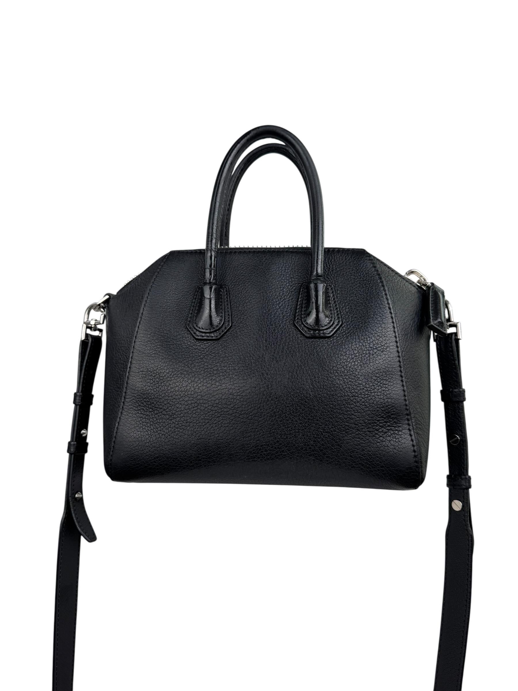 GIVENCHY ANTIGONA XS SHOULDER BAG