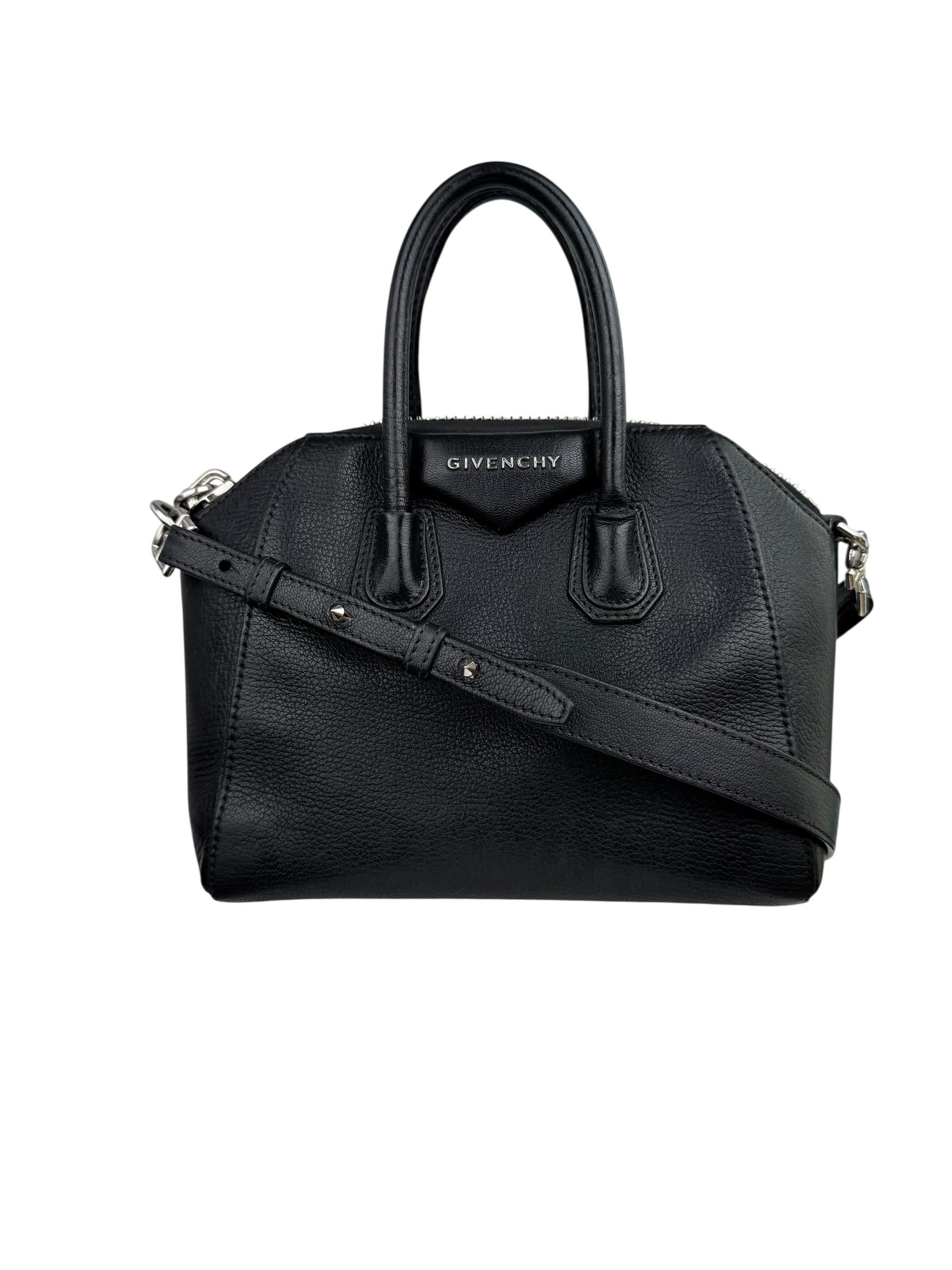 GIVENCHY ANTIGONA XS SHOULDER BAG