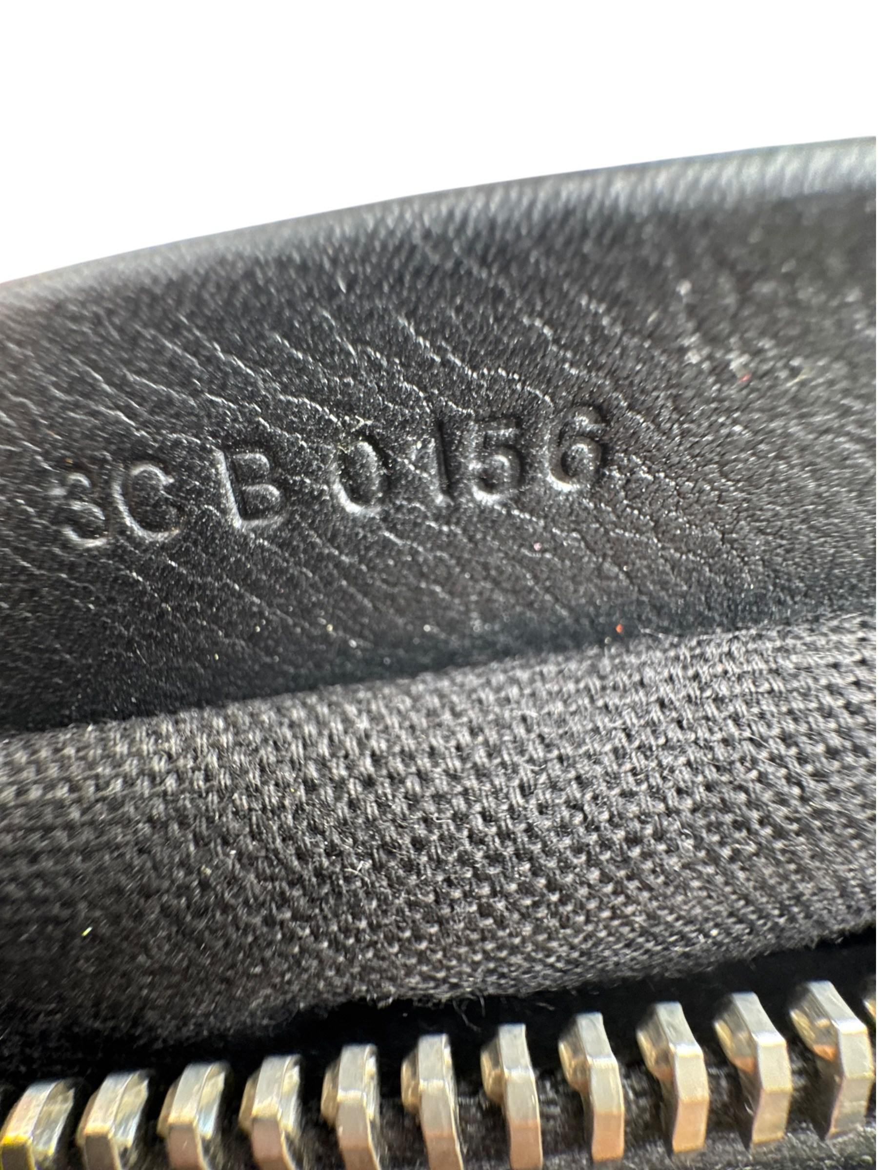 GIVENCHY BLACK MEDIUM ANTIGONA BAG