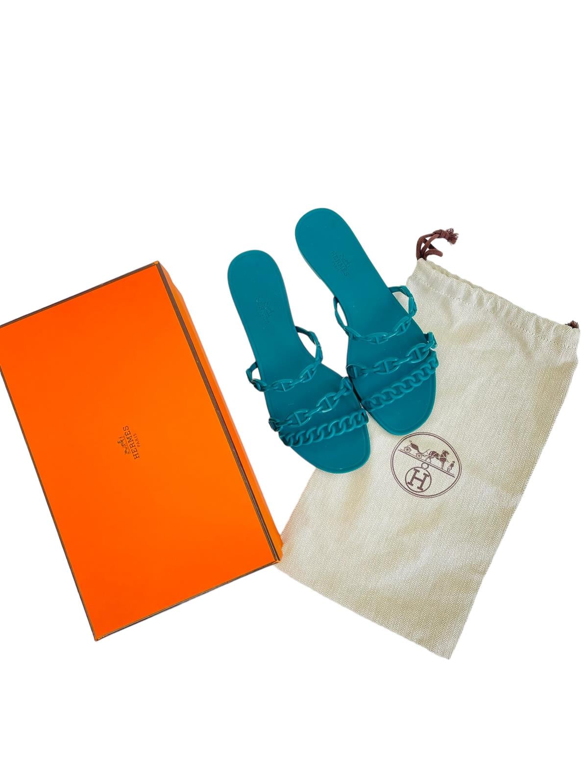 GREEN RUBBER CHAINE SANDALS