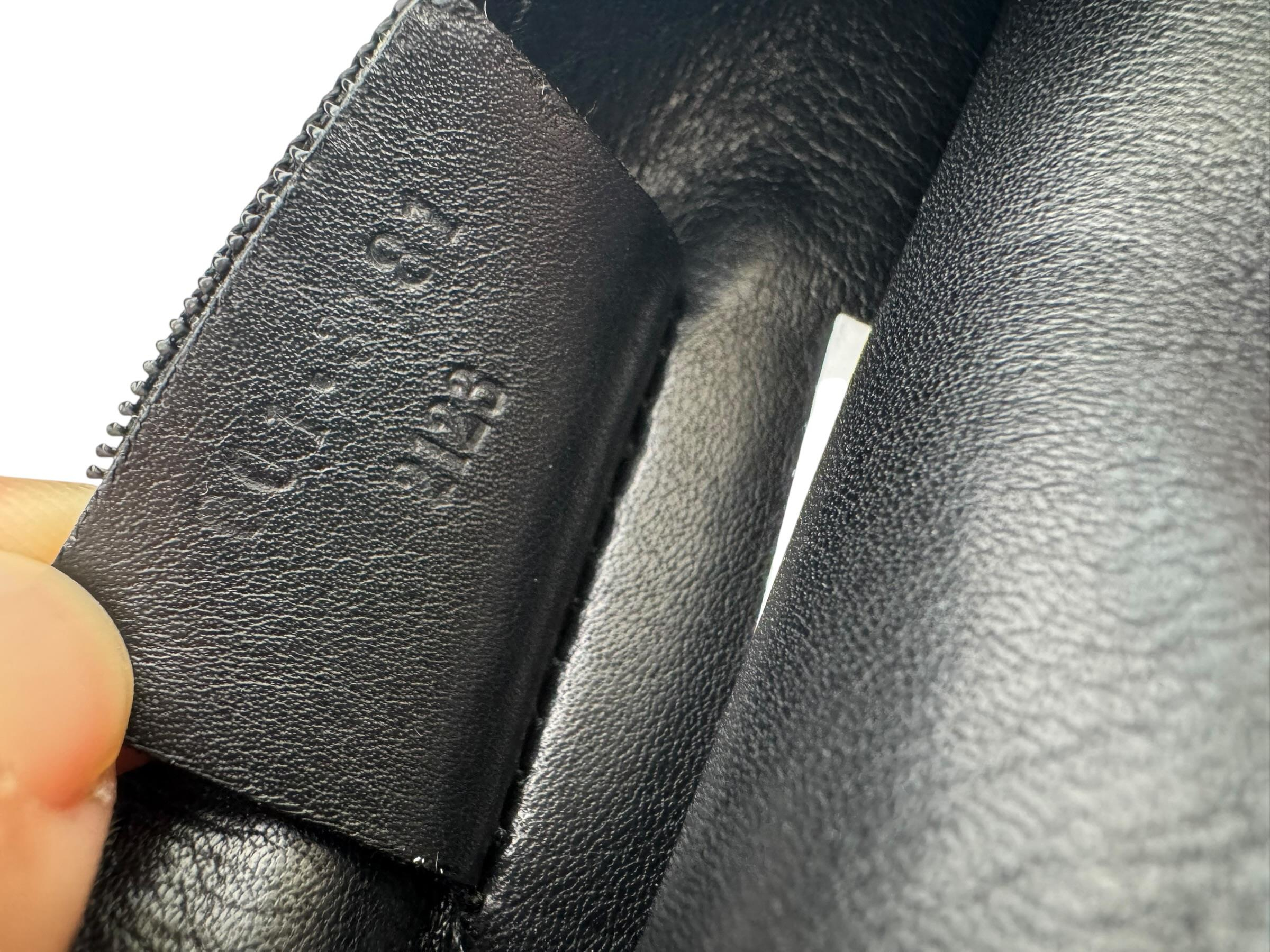 GUCCI BLACK GUCCISSIMA SHOULDER BAG