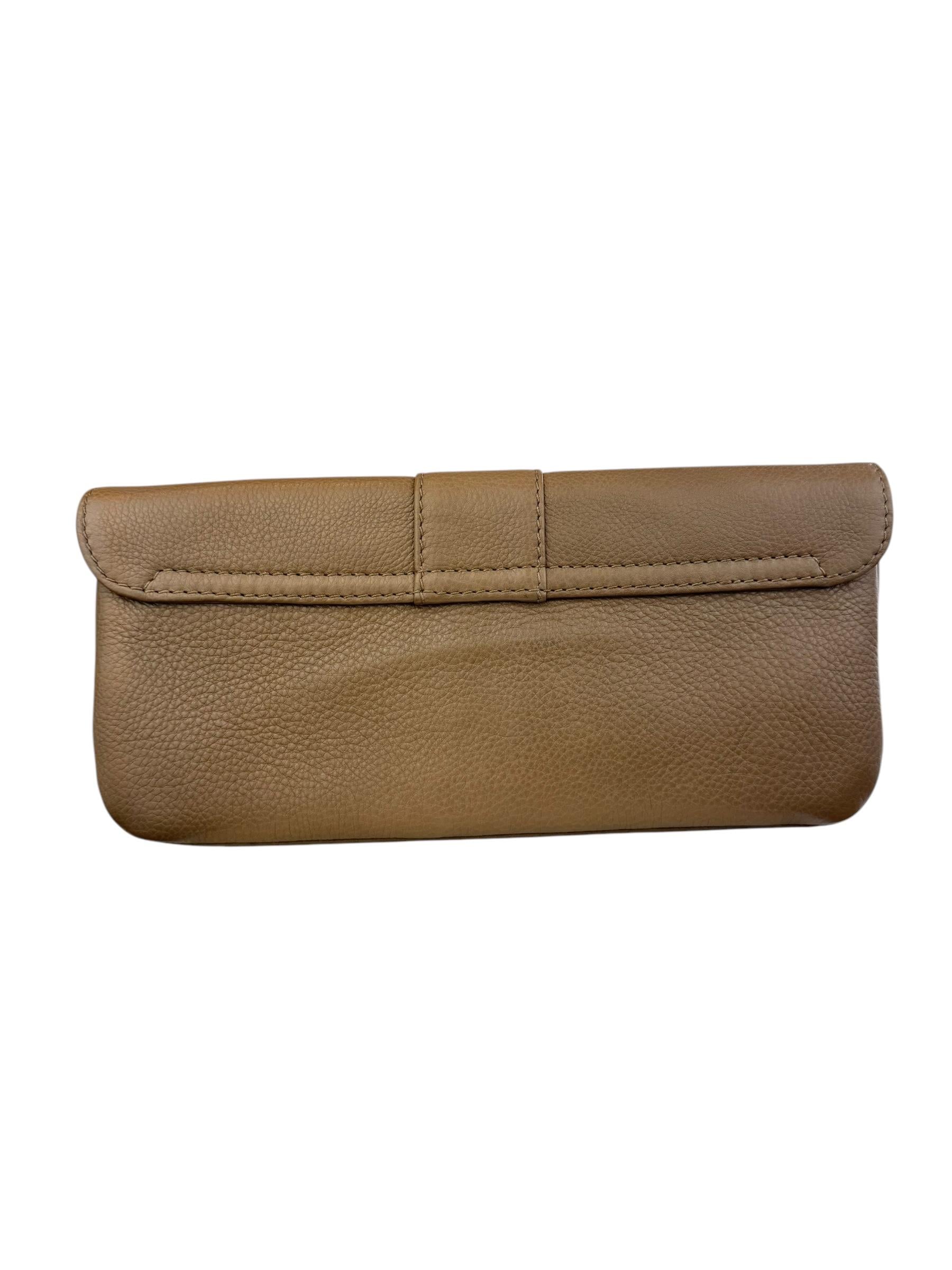 GUCCI CALFSKIN GREENWICH BEIGE CLUTCH 