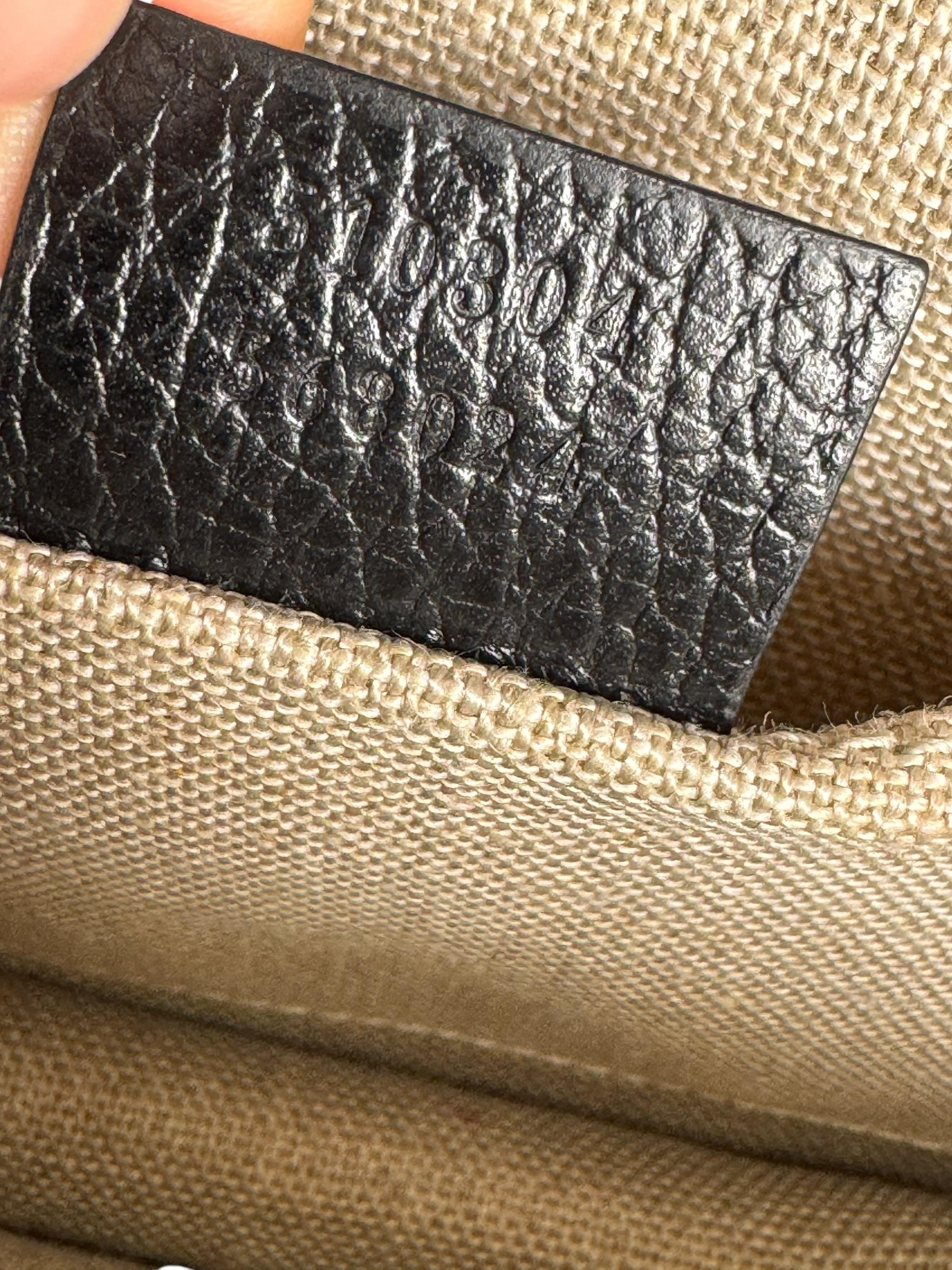 GUCCI G LOGO INTERLOCKING CHAIN BAG