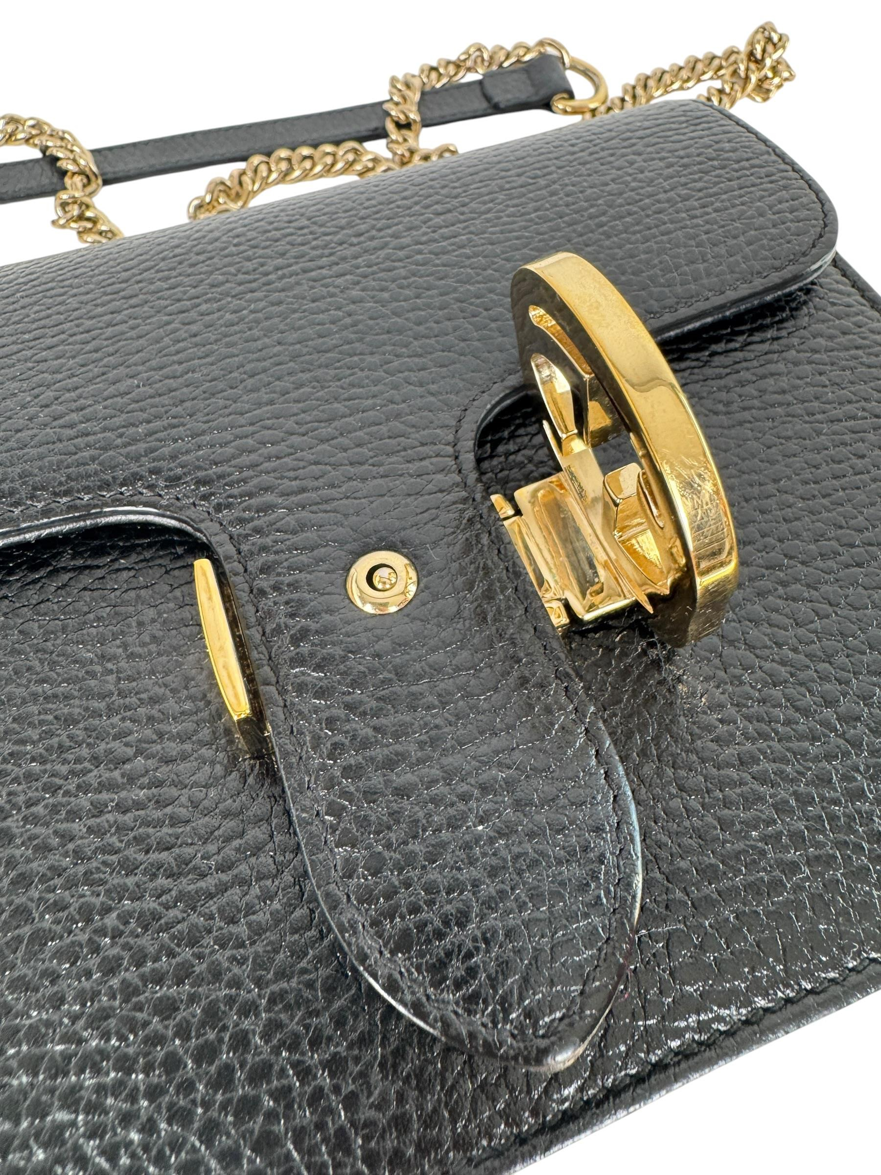 GUCCI G LOGO INTERLOCKING CHAIN BAG