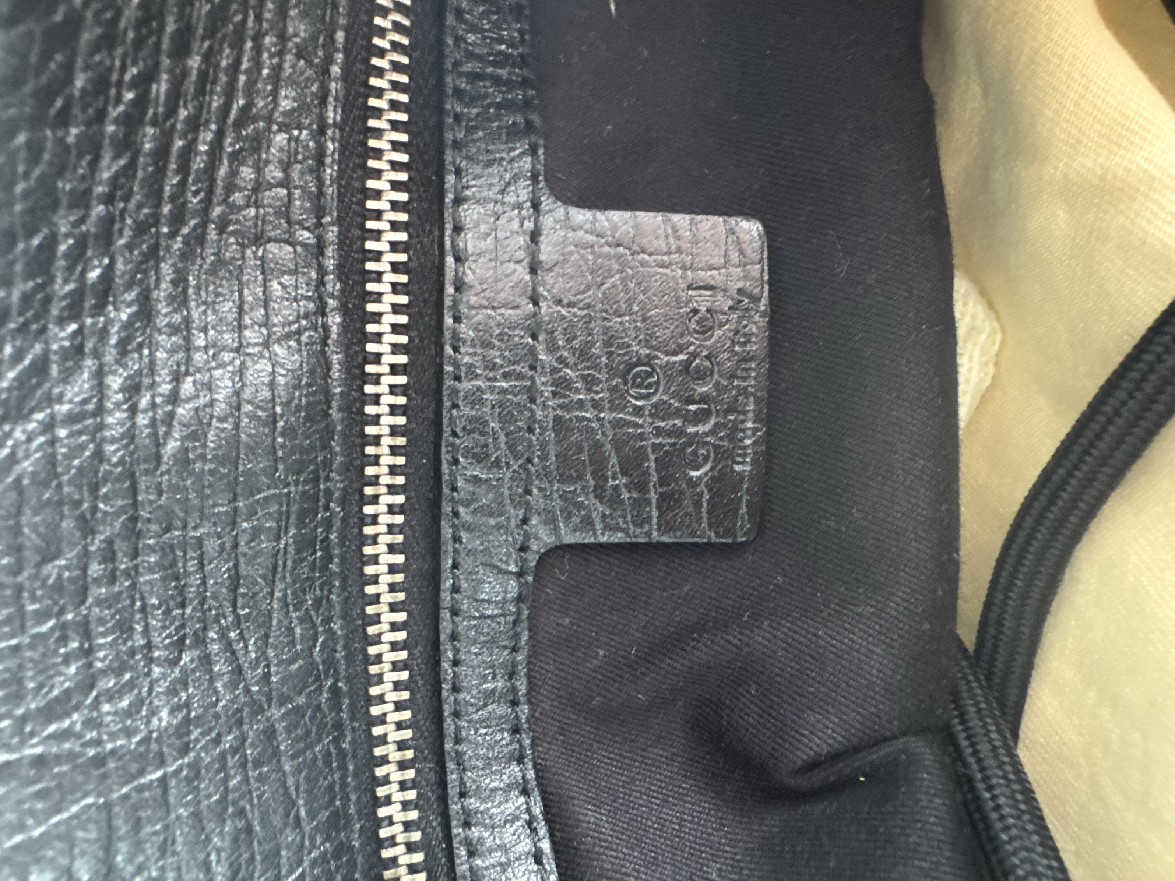 GUCCI GG BLACK HORSEBIT TOTE BAG