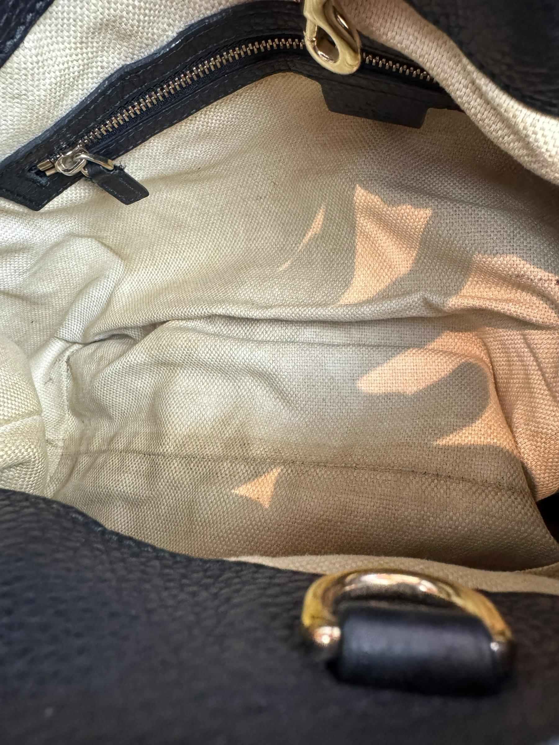 GUCCI GG BLACK SOHO CHAIN BAG