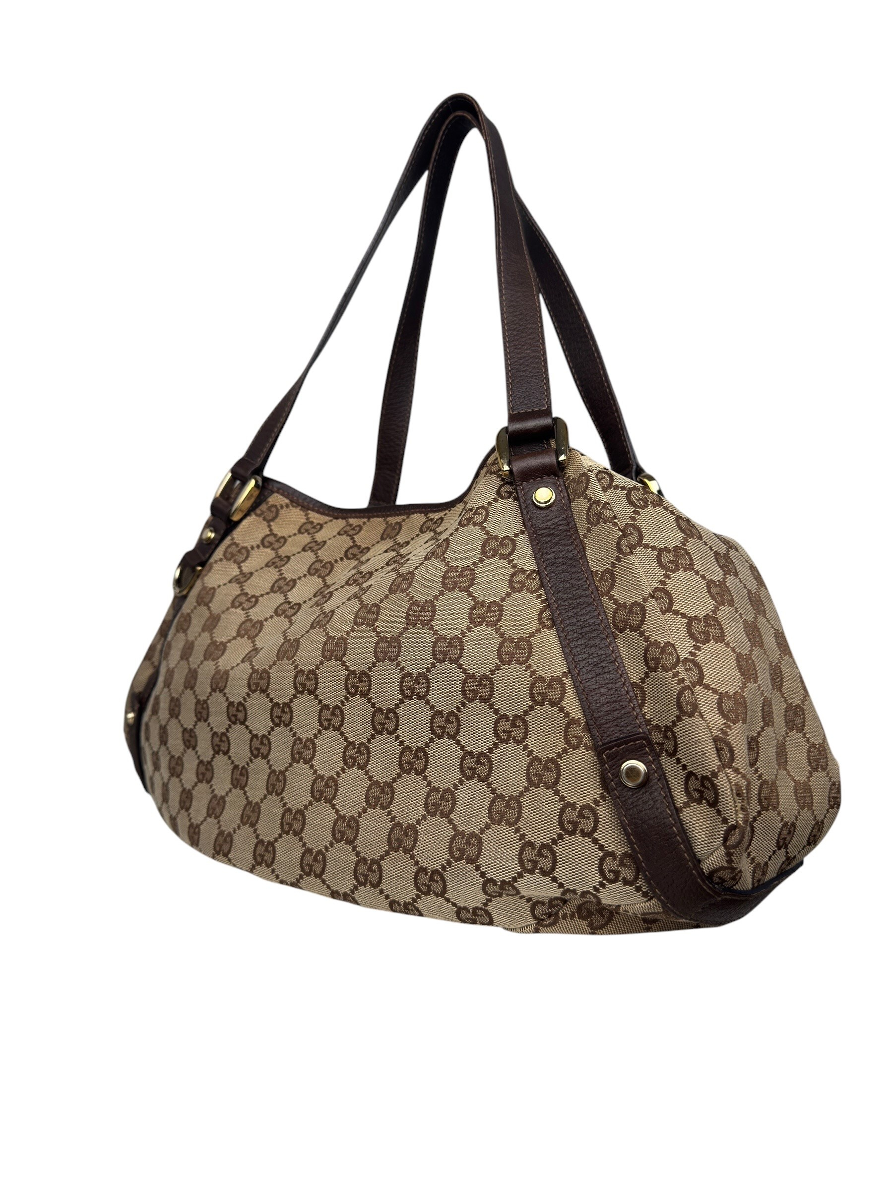 GUCCI GG CANVAS ABBEY SHOULDER BAG