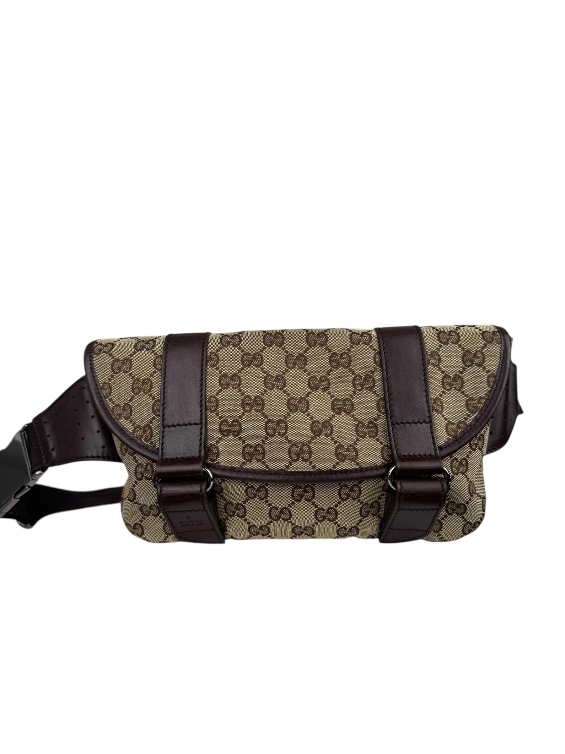 GUCCI GG CANVAS BELT BAG