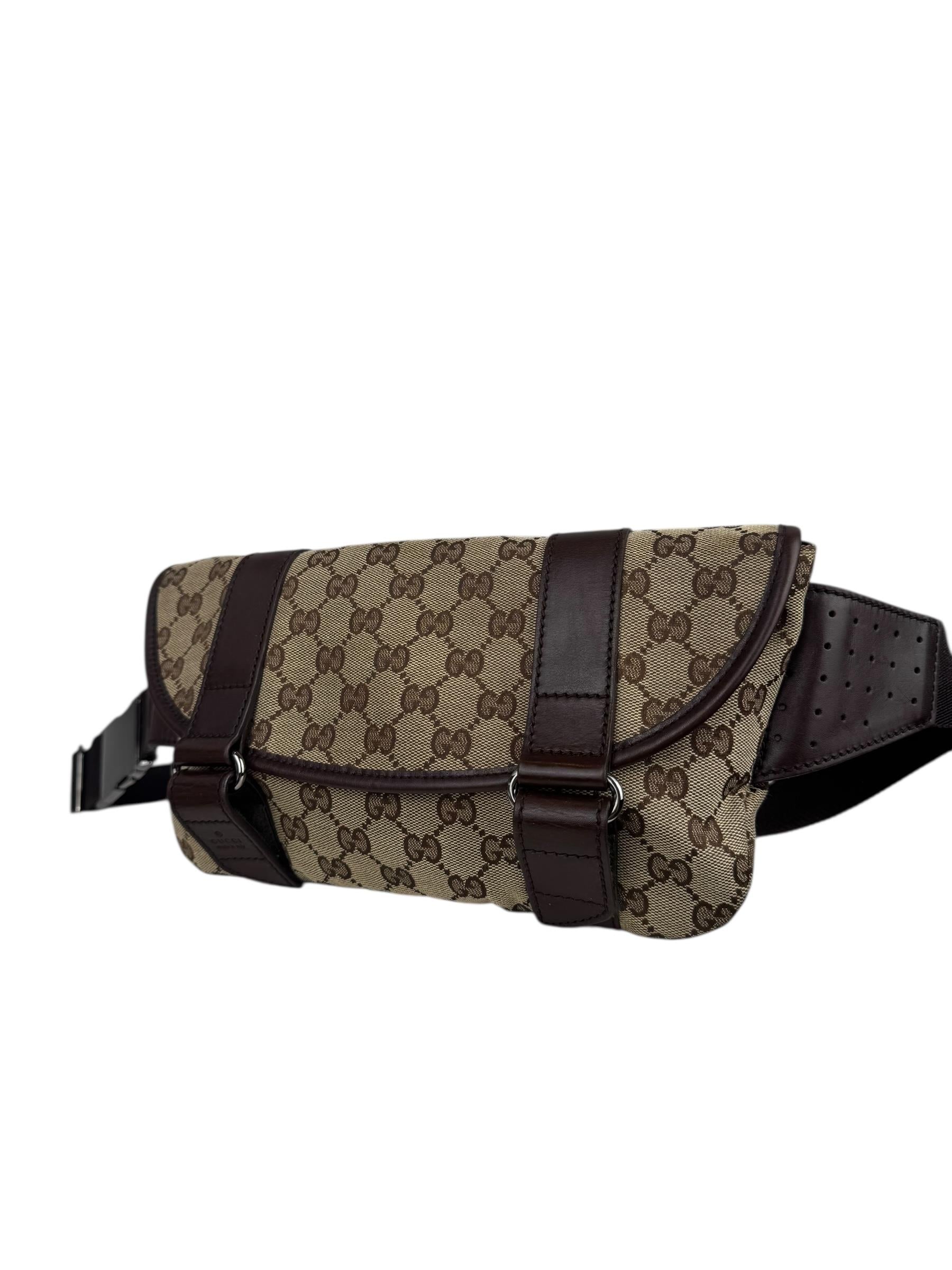 GUCCI GG CANVAS BELT BAG